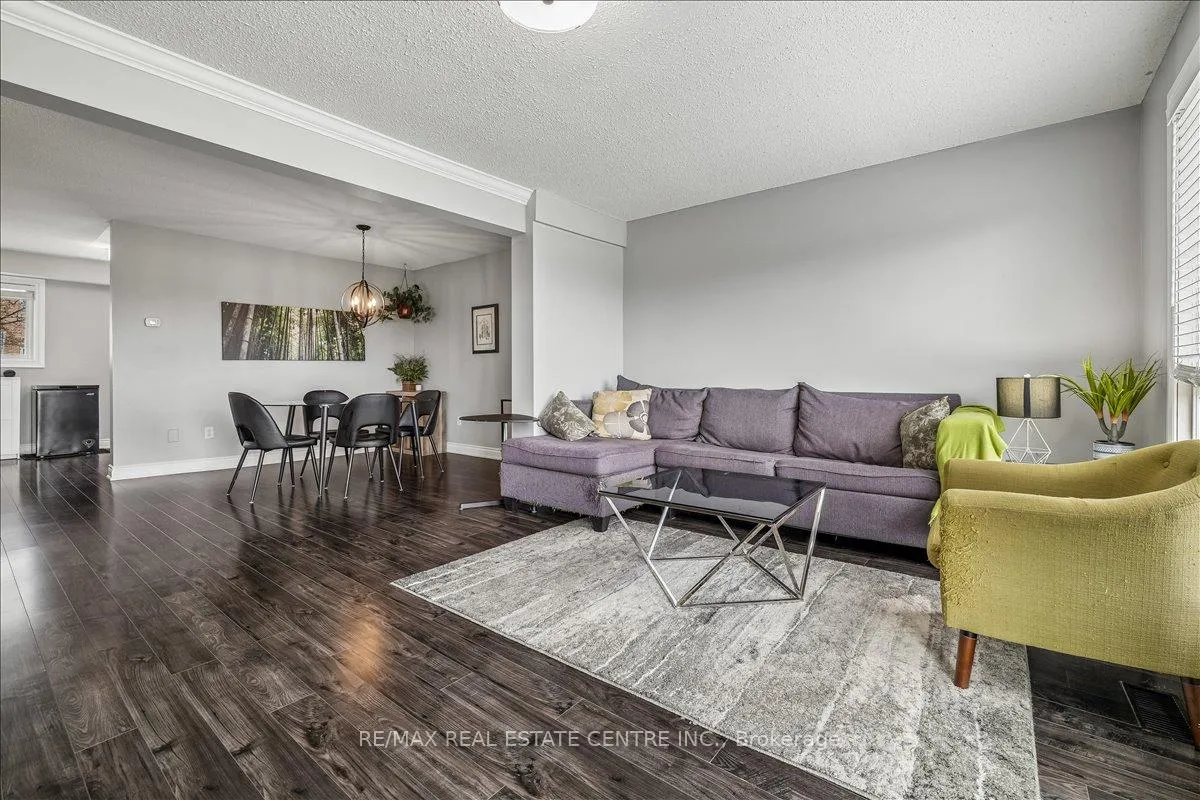 Photo 5 of Unit 49, 1155 Paramount Drive, Hamilton, Stoney Creek Mountain — HOMEH