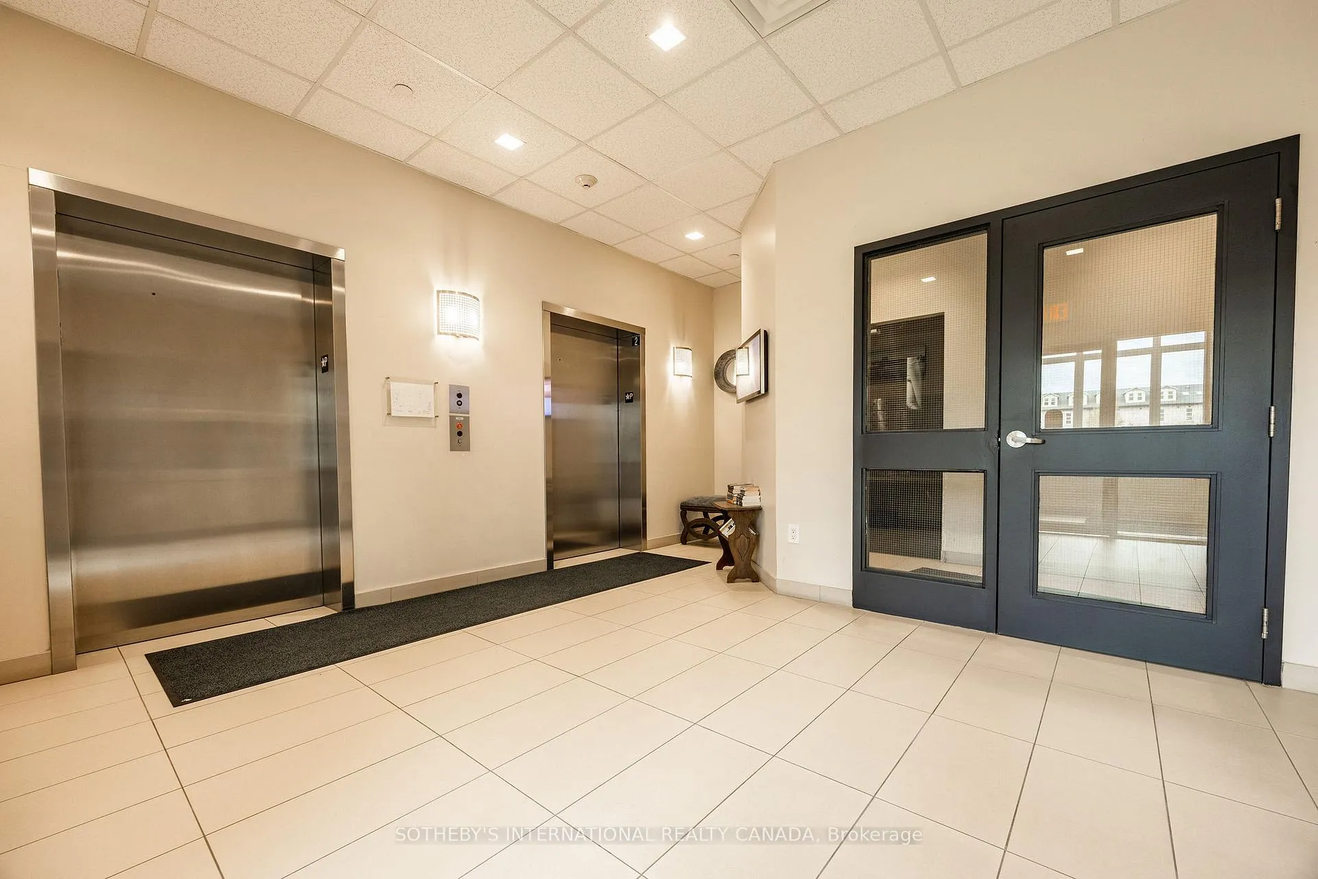 Photo 2 of Unit 502, 155 Water Street S, Cambridge — HOMEH