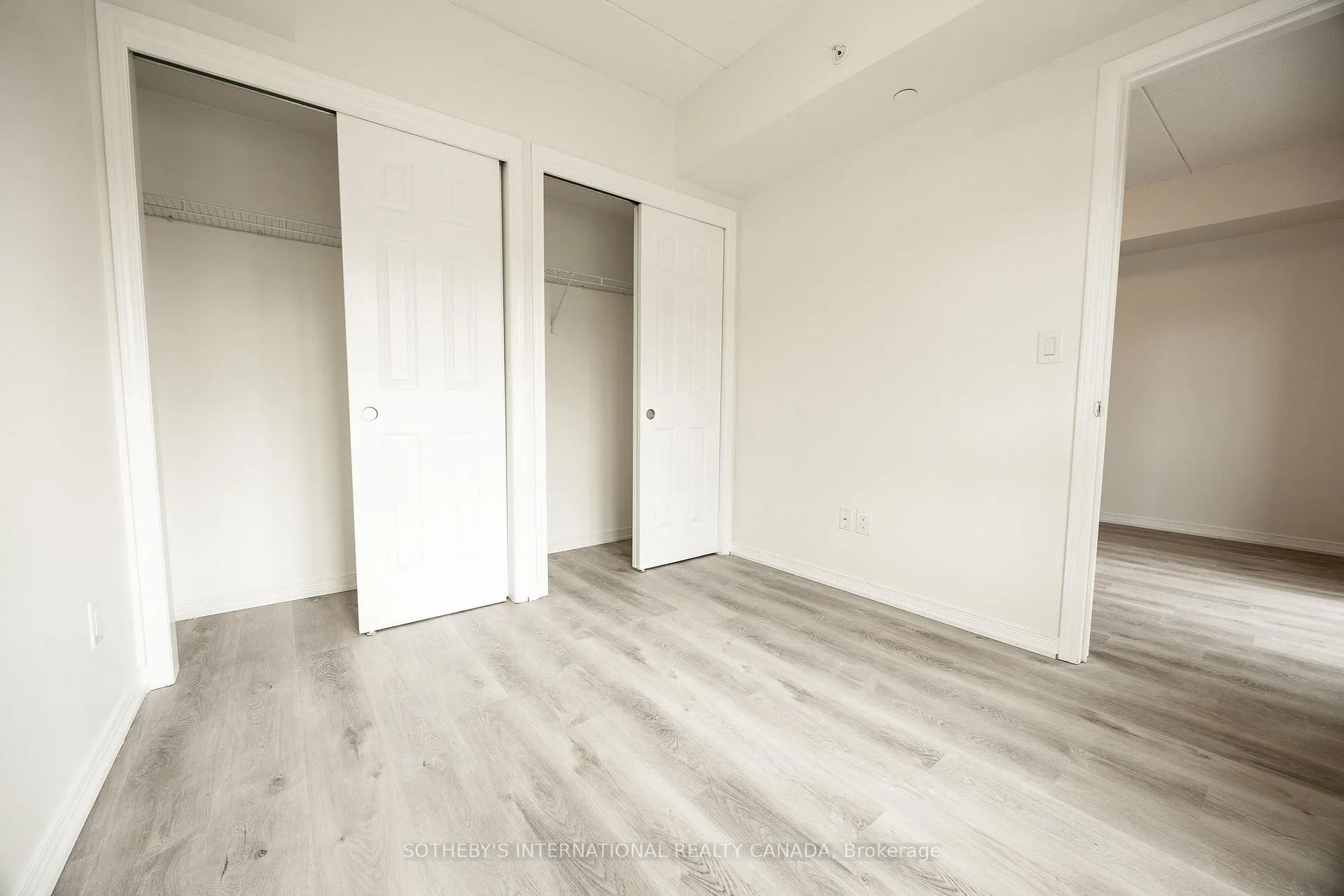 Photo 23 of Unit 502, 155 Water Street S, Cambridge — HOMEH