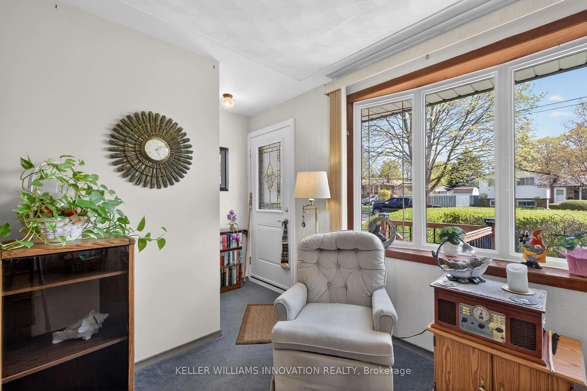 Photo 8 of 65 Algoma Drive, Guelph, Victoria North — HOMEH