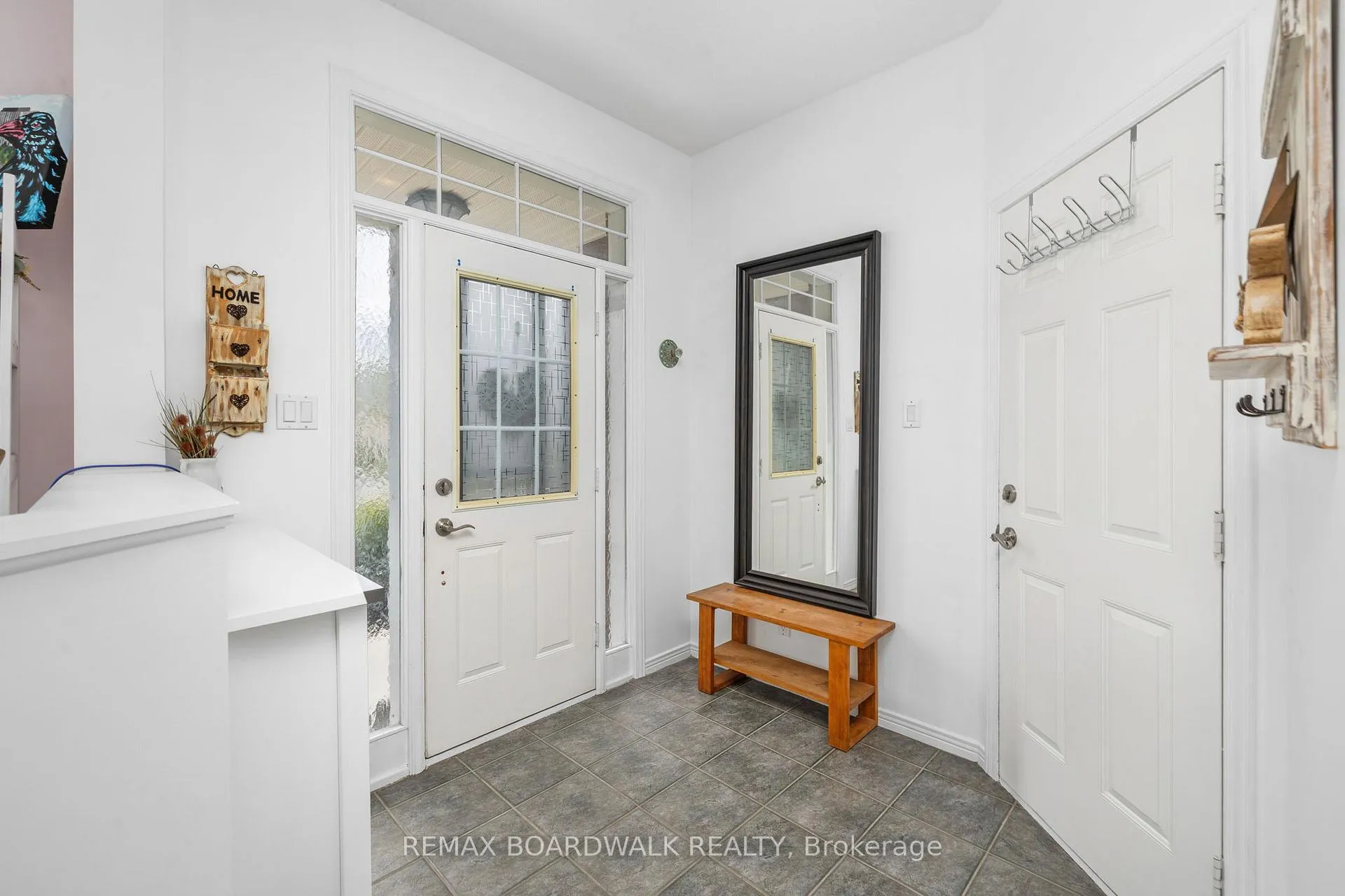 Photo 4 of 1197 Lichen Avenue, Ottawa, Avalon East — HOMEH