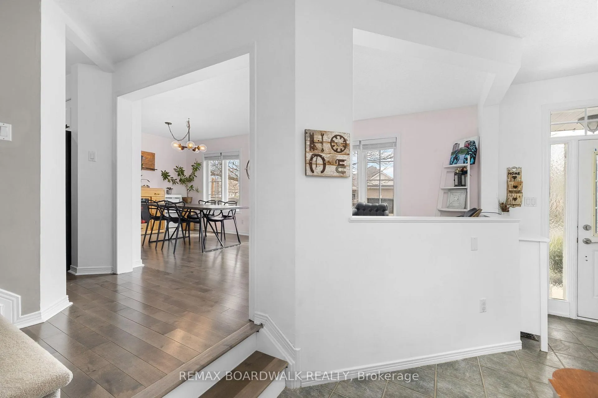 Photo 6 of 1197 Lichen Avenue, Ottawa, Avalon East — HOMEH