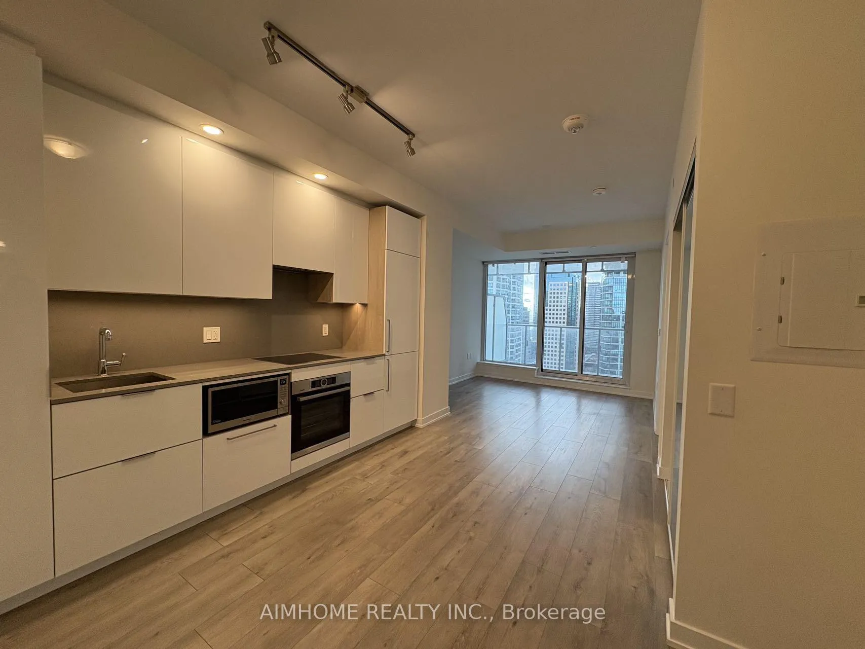 Photo 2 of Unit 1903, 28 Freeland Street, Toronto, Waterfront Communities — HOMEH
