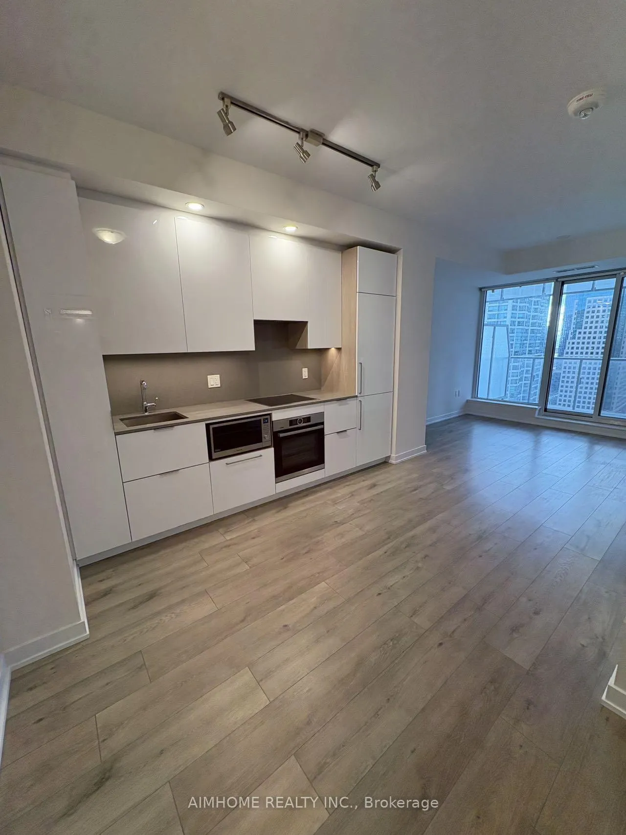 Photo 7 of Unit 1903, 28 Freeland Street, Toronto, Waterfront Communities — HOMEH
