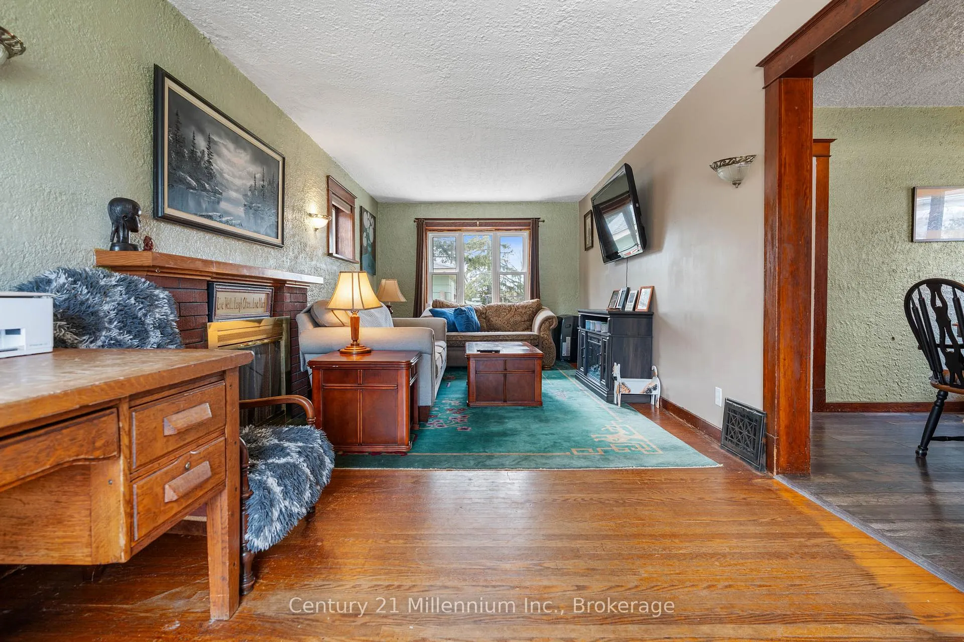 Photo 10 of 745 15th Street E, Owen Sound — HOMEH