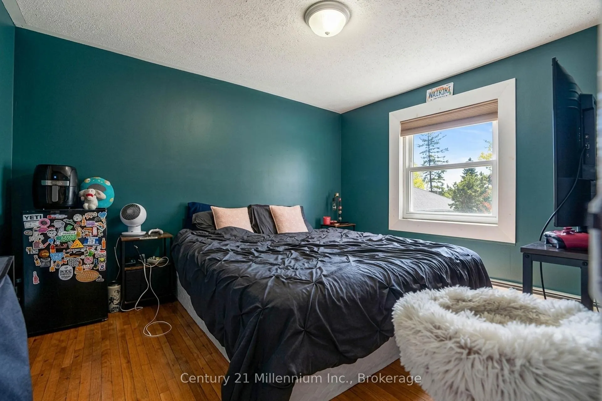 Photo 25 of 745 15th Street E, Owen Sound — HOMEH