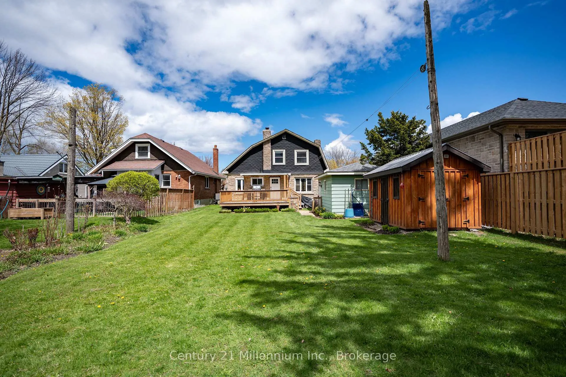 Photo 32 of 745 15th Street E, Owen Sound — HOMEH