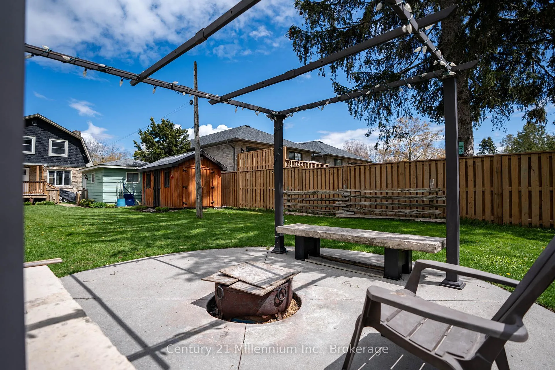 Photo 41 of 745 15th Street E, Owen Sound — HOMEH