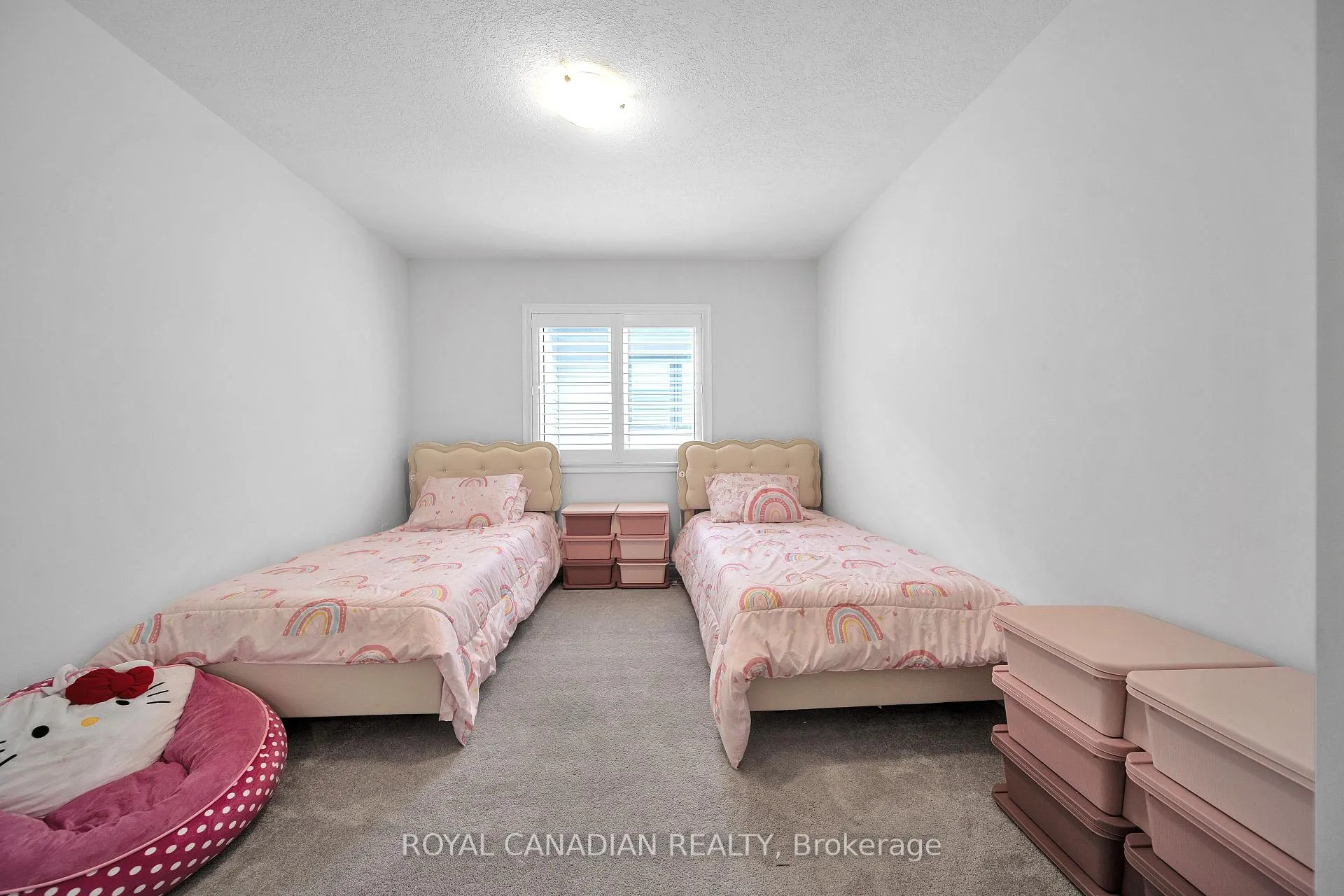 Photo 29 of 19 Richard William Drive, Haldimand — HOMEH