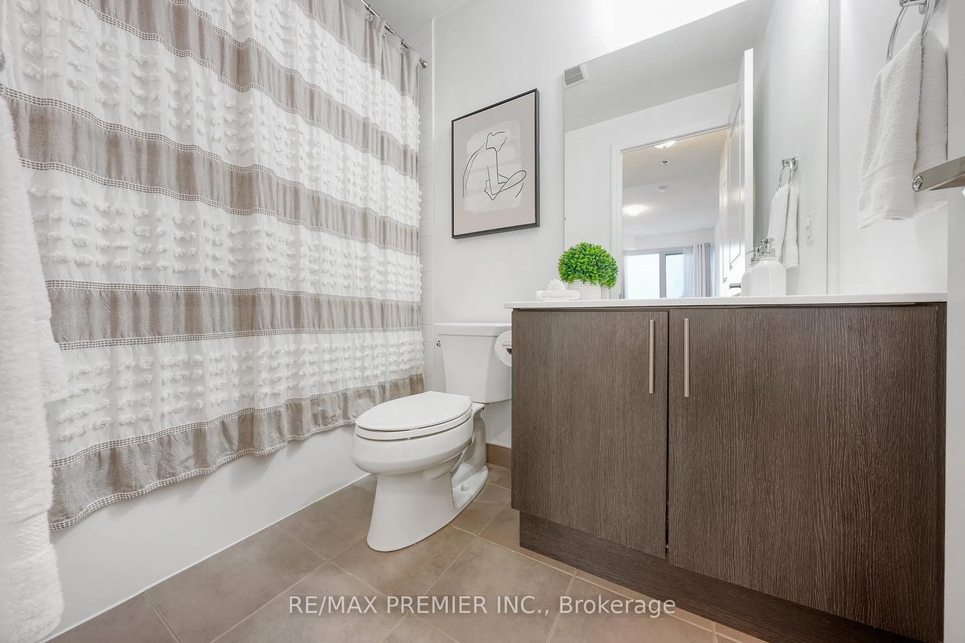 Photo 9 of Unit 409, 5001 Corporate Drive, Burlington, Uptown — HOMEH