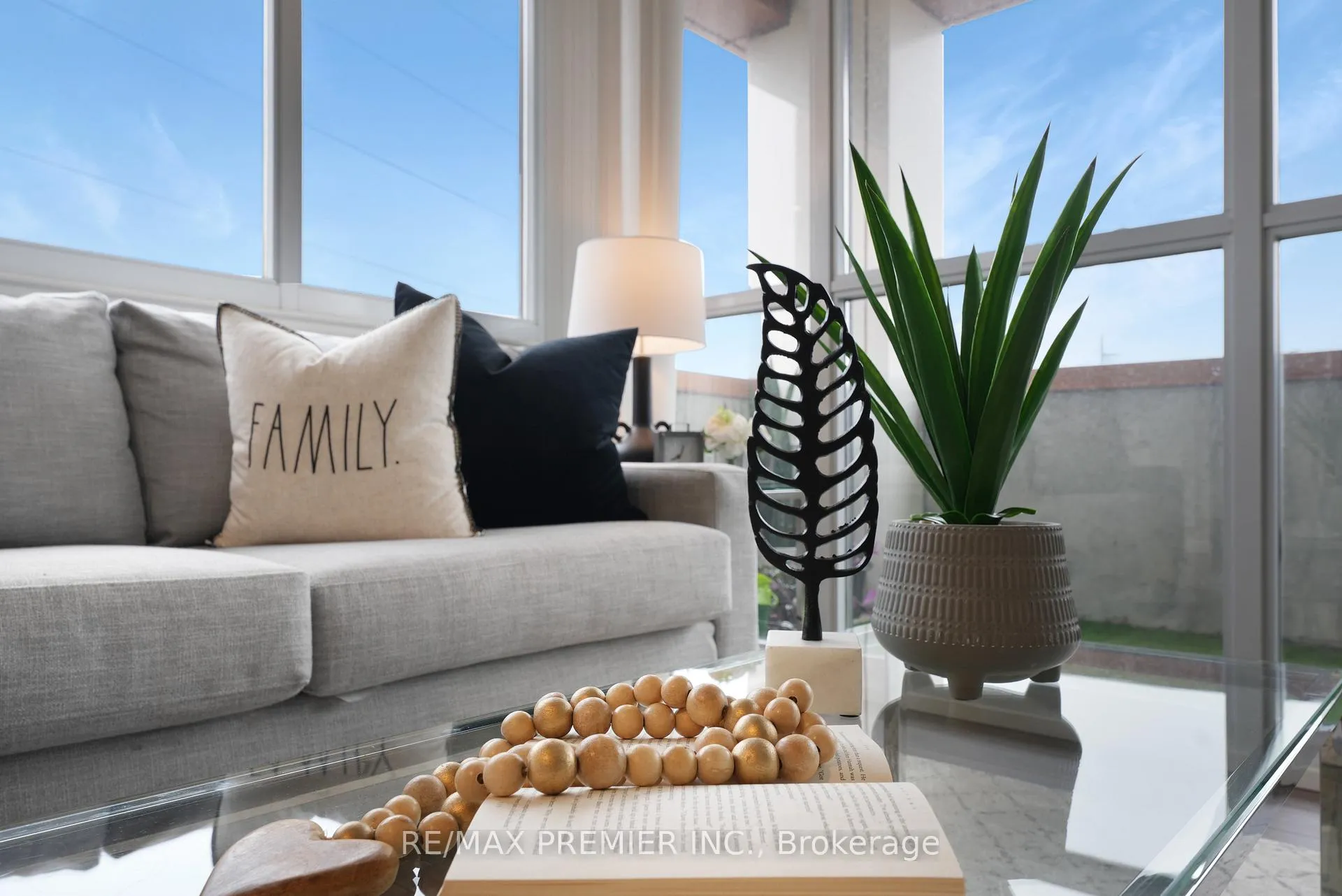 Photo 14 of Unit 409, 5001 Corporate Drive, Burlington, Uptown — HOMEH