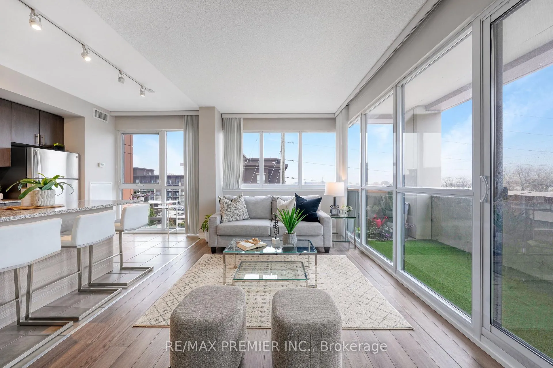 Photo 16 of Unit 409, 5001 Corporate Drive, Burlington, Uptown — HOMEH