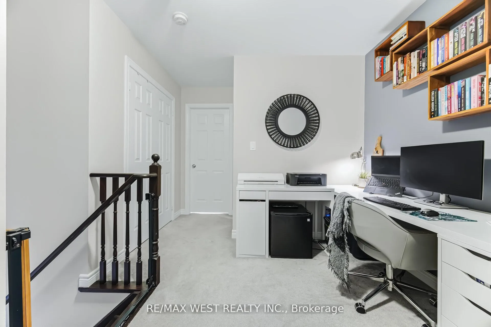 Photo 15 of 10 Weaver Terrace, New Tecumseth, Tottenham — HOMEH