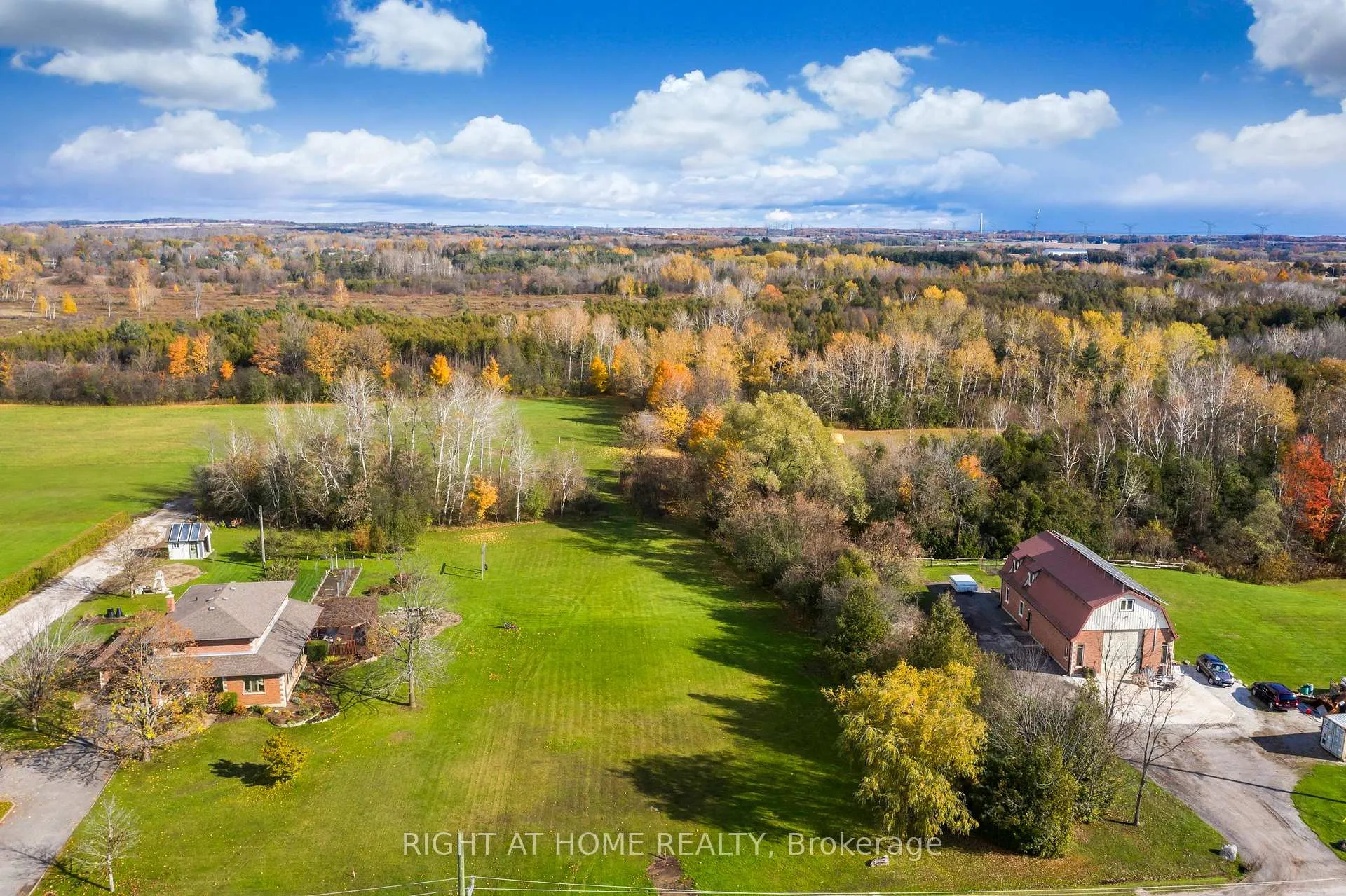 Photo 4 of 1539 Ovens Road, Clarington, Rural Clarington — HOMEH