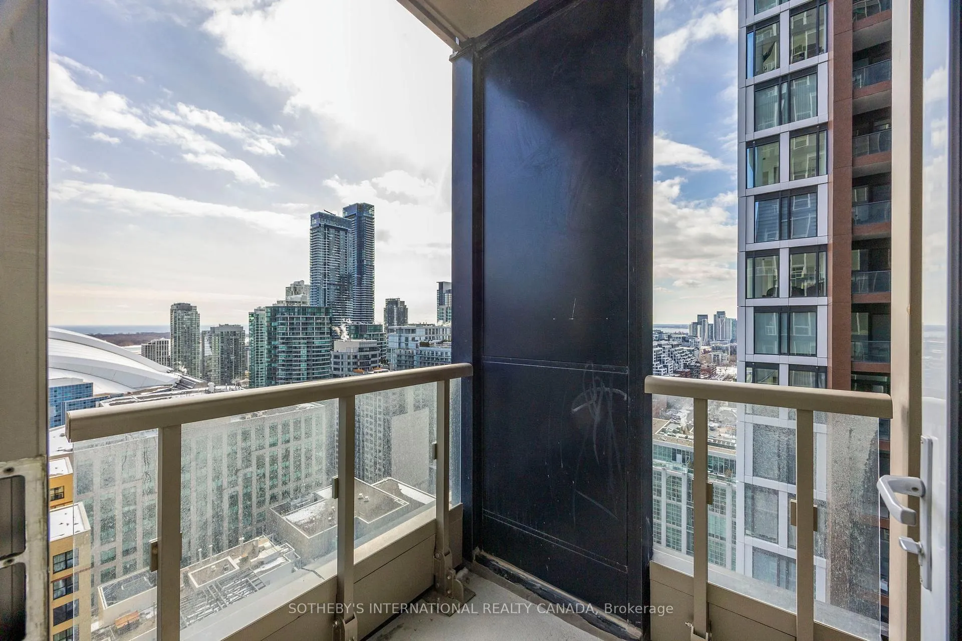 Photo 18 of Unit 2410, 35 Mercer Street, Toronto, Waterfront Communities — HOMEH
