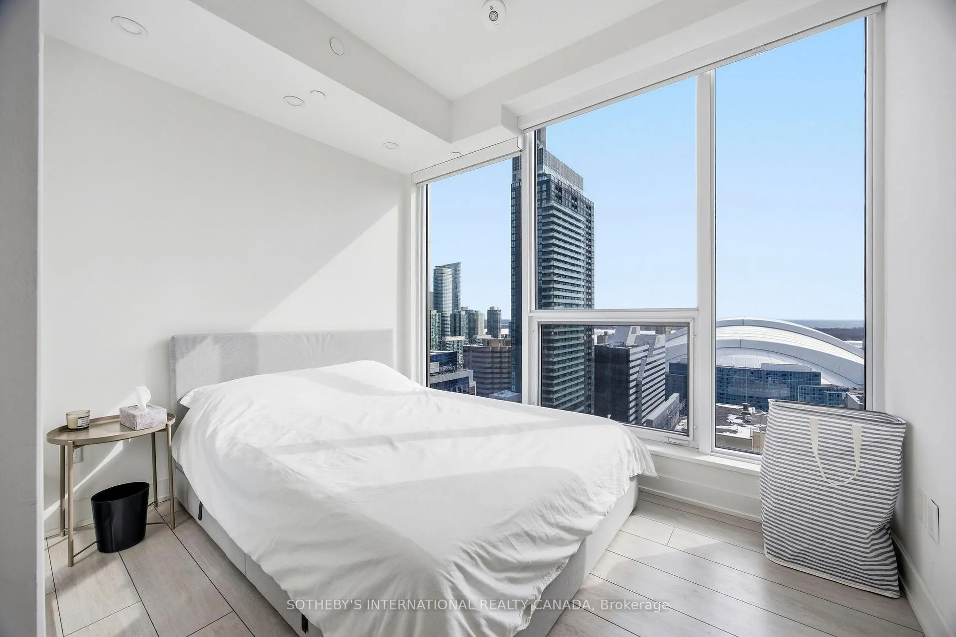 Photo 25 of Unit 2410, 35 Mercer Street, Toronto, Waterfront Communities — HOMEH