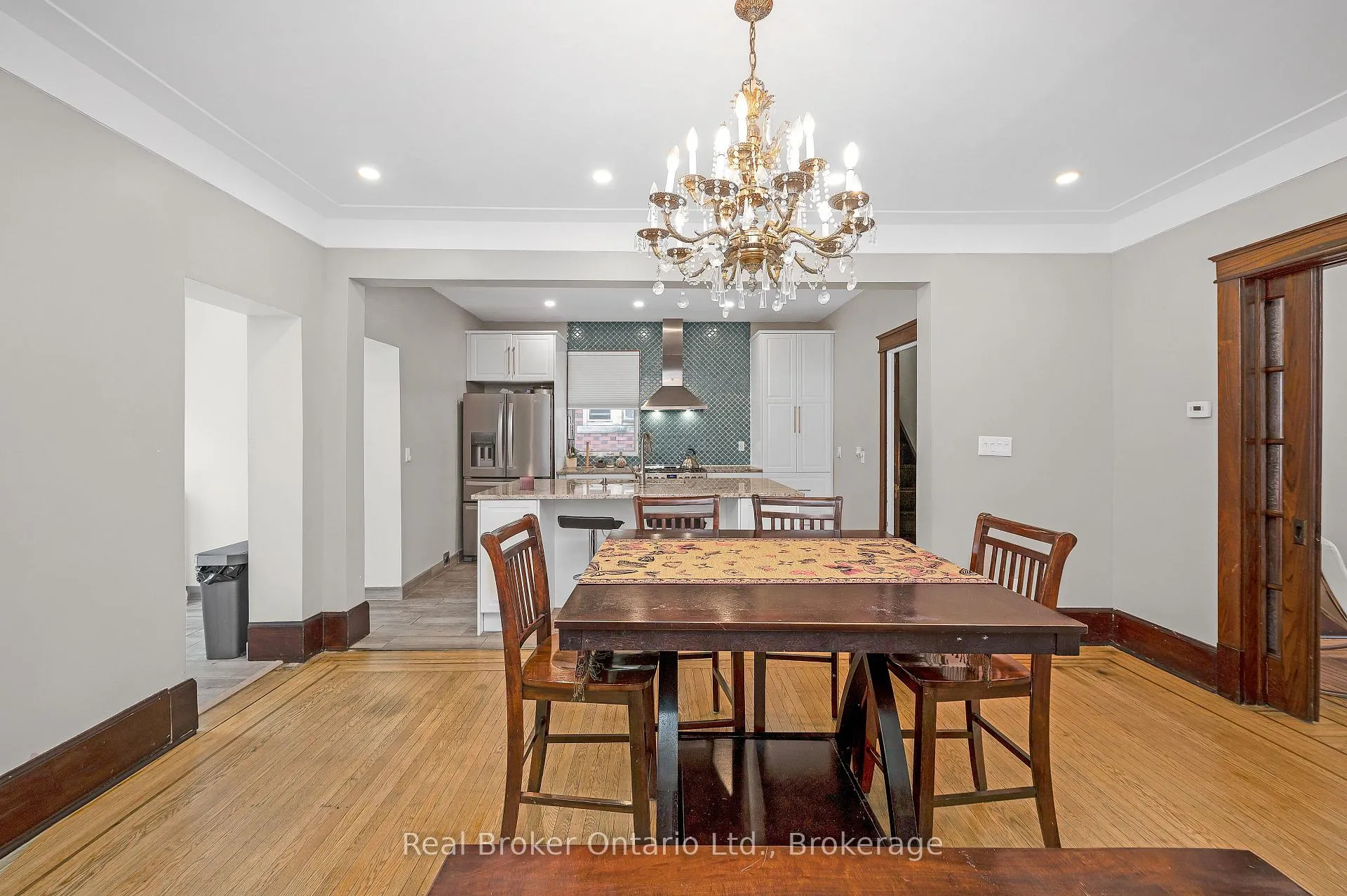 Photo 11 of 77 Proctor Boulevard, Hamilton, Gibson — HOMEH
