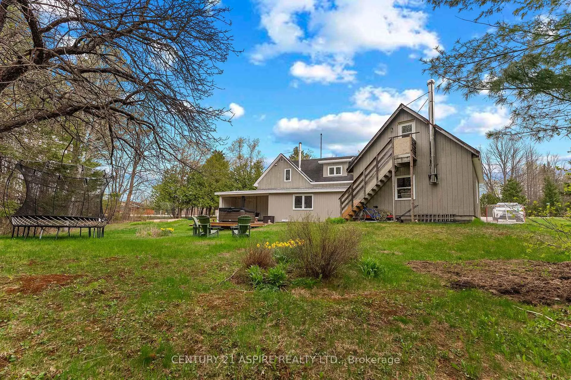 Photo 41 of 50 Mill Street, Killaloe, Hagarty and Richards, Killaloe/Round Lake — HOMEH