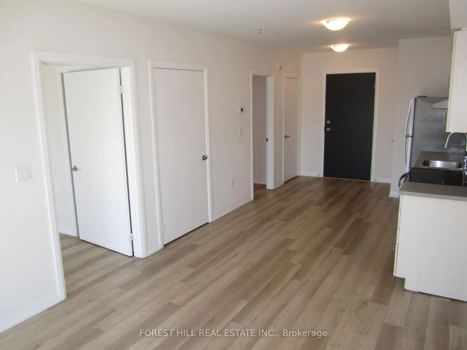Photo 5 of Unit 311, 8010 Kipling Avenue, Vaughan, West Woodbridge — HOMEH