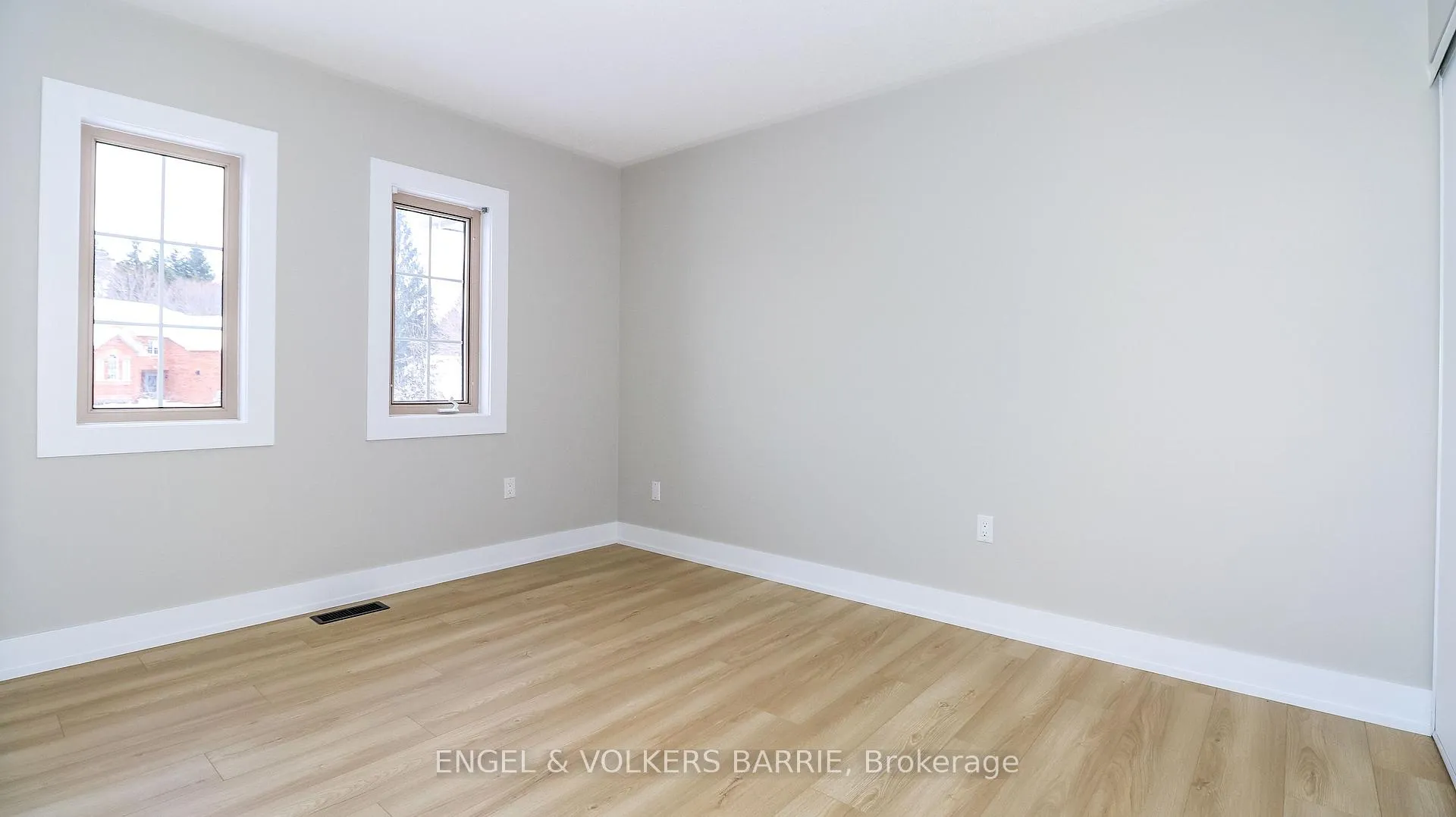 Photo 24 of 20 Kelly Place, Barrie, Allandale — HOMEH
