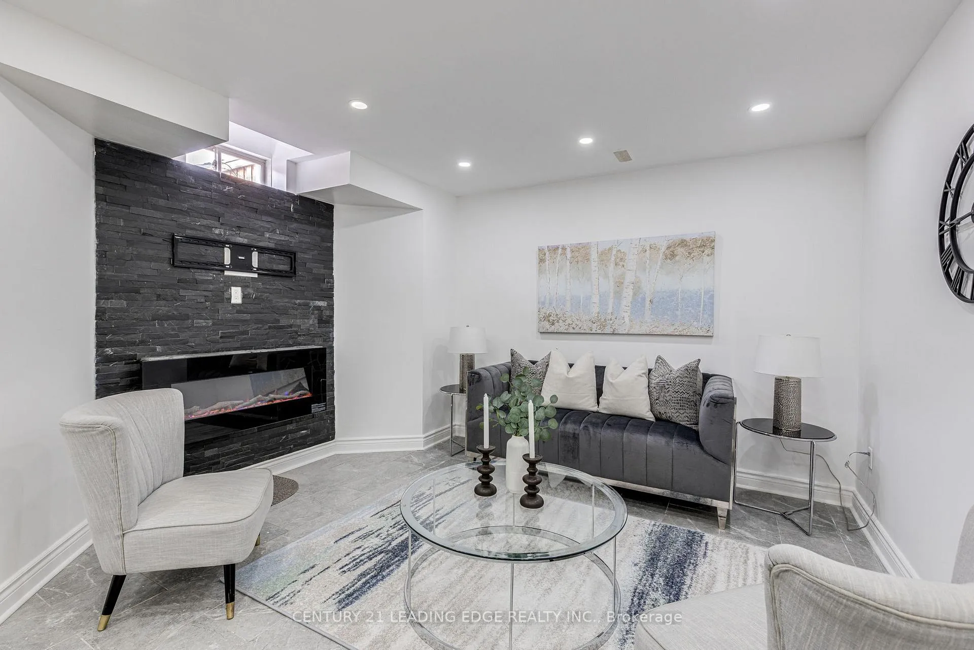 Photo 30 of 102 Mactier Drive, Vaughan, Kleinburg — HOMEH