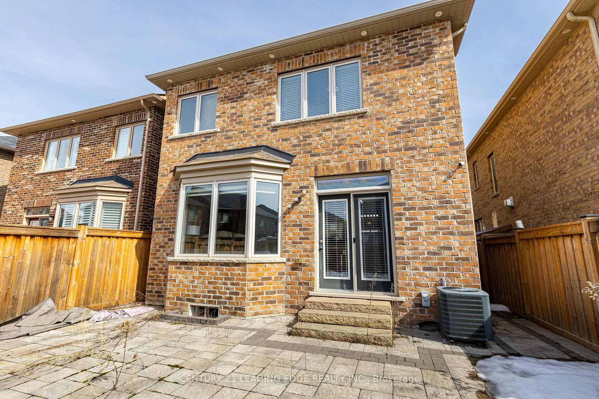 Photo 31 of 102 Mactier Drive, Vaughan, Kleinburg — HOMEH