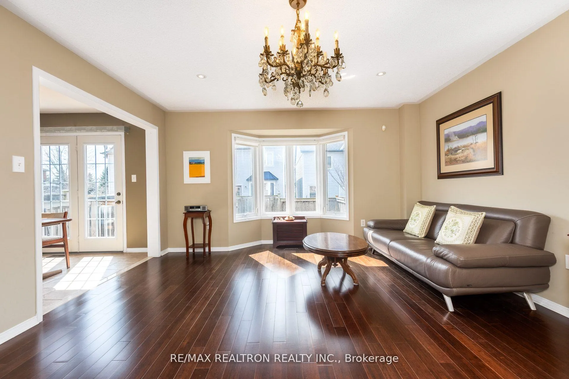 Photo 10 of 1868 Secretariat Place, Oshawa, Windfields — HOMEH