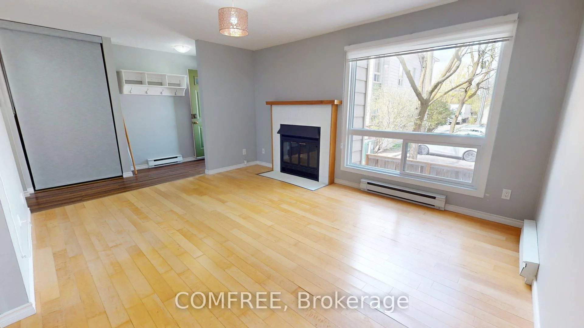 Photo 4 of Unit 6, 268 Presland Road, Ottawa, Overbrook/Castle Heights — HOMEH