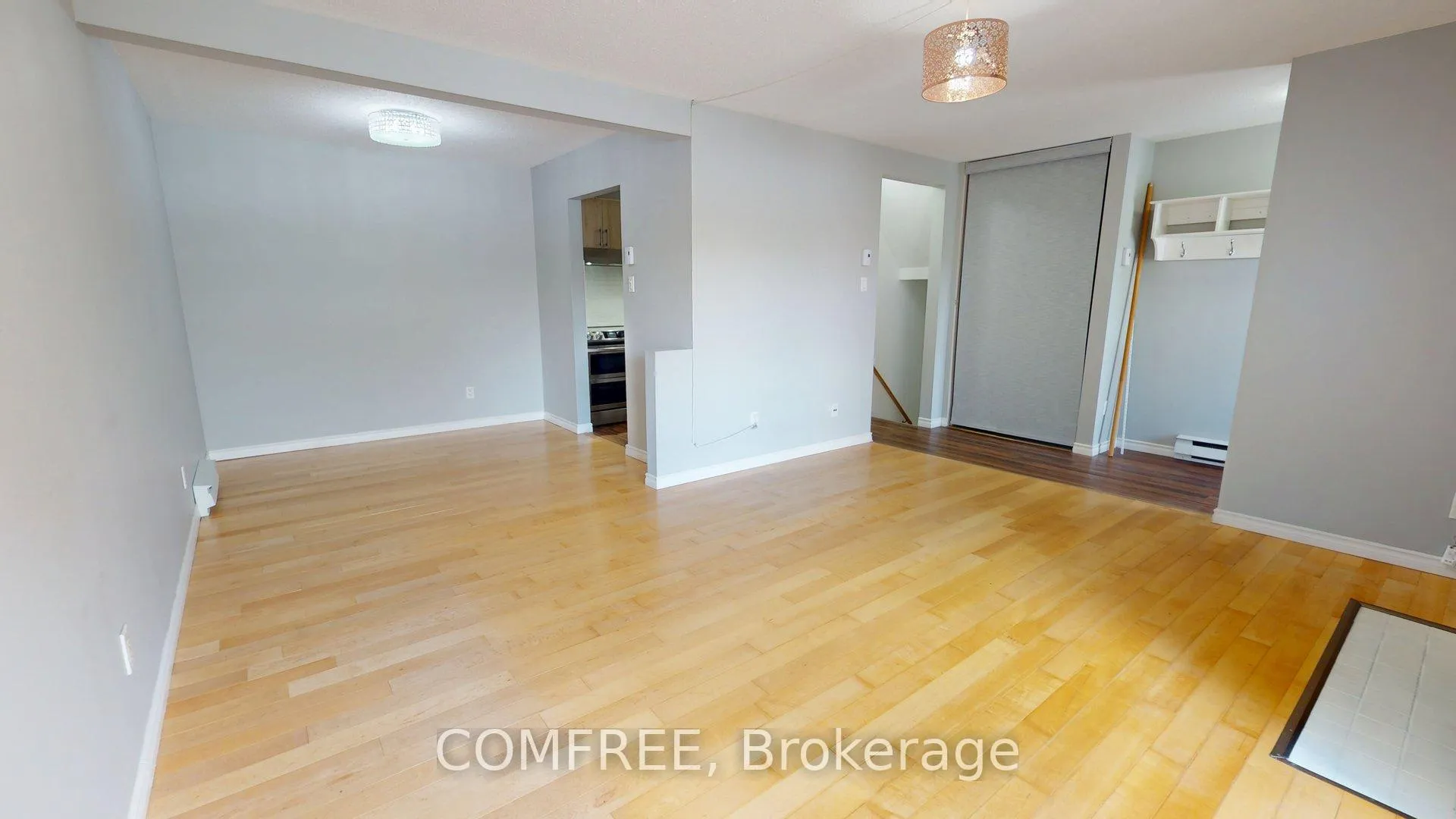 Photo 6 of Unit 6, 268 Presland Road, Ottawa, Overbrook/Castle Heights — HOMEH