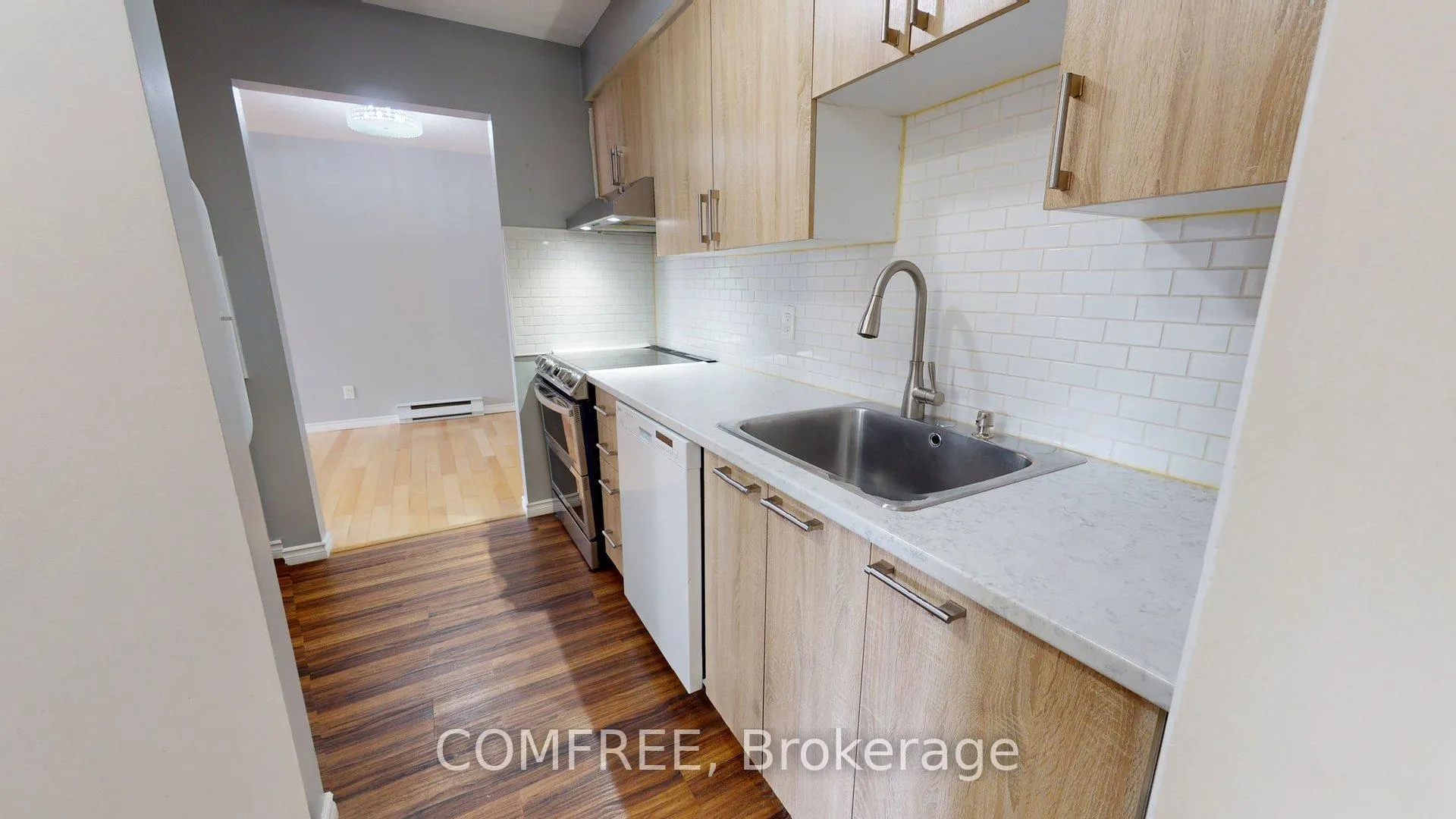 Photo 10 of Unit 6, 268 Presland Road, Ottawa, Overbrook/Castle Heights — HOMEH