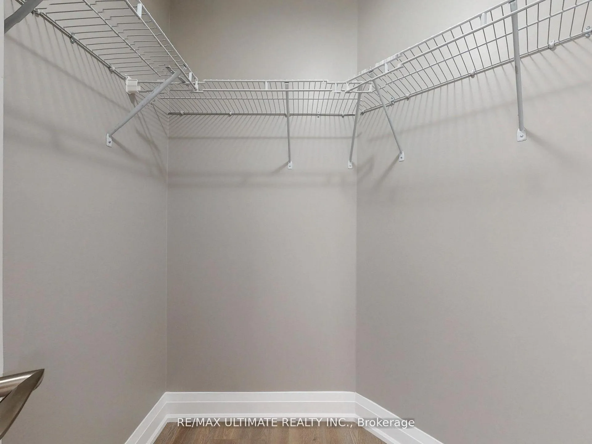 Photo 16 of Unit 906, 15 Lynch Street, Brampton, Downtown Brampton — HOMEH