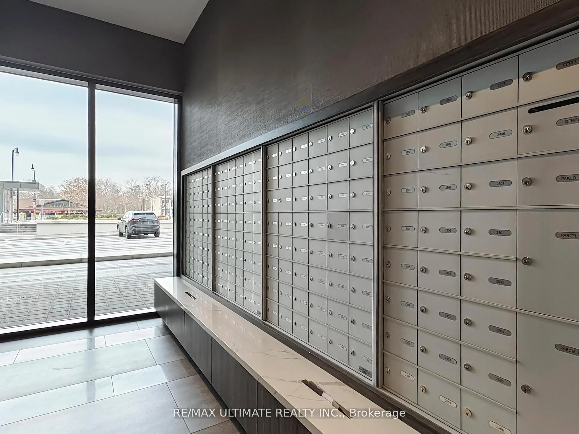 Photo 32 of Unit 906, 15 Lynch Street, Brampton, Downtown Brampton — HOMEH
