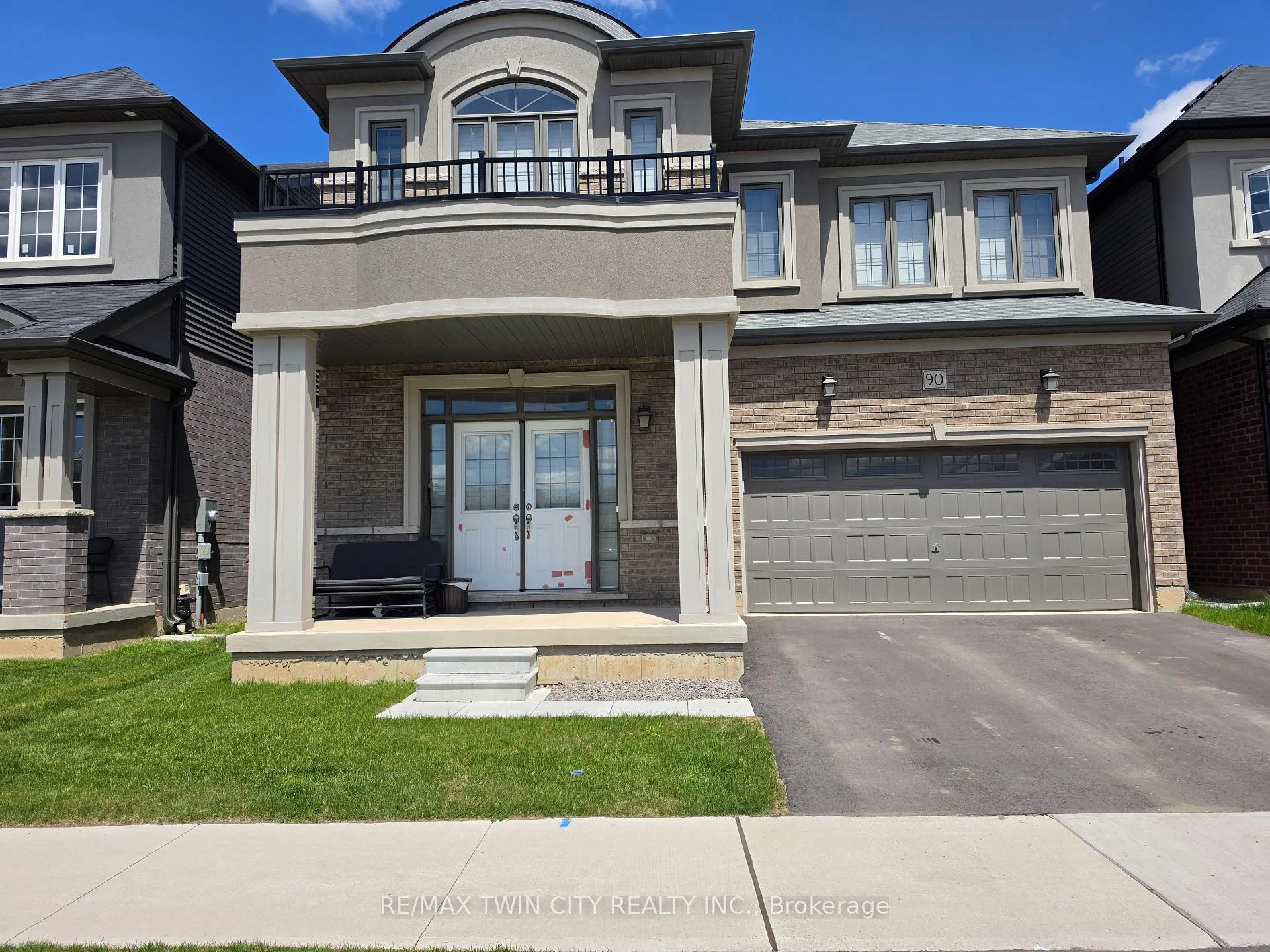 Photo 1 of 90 Stauffer Road, Brantford — HOMEH