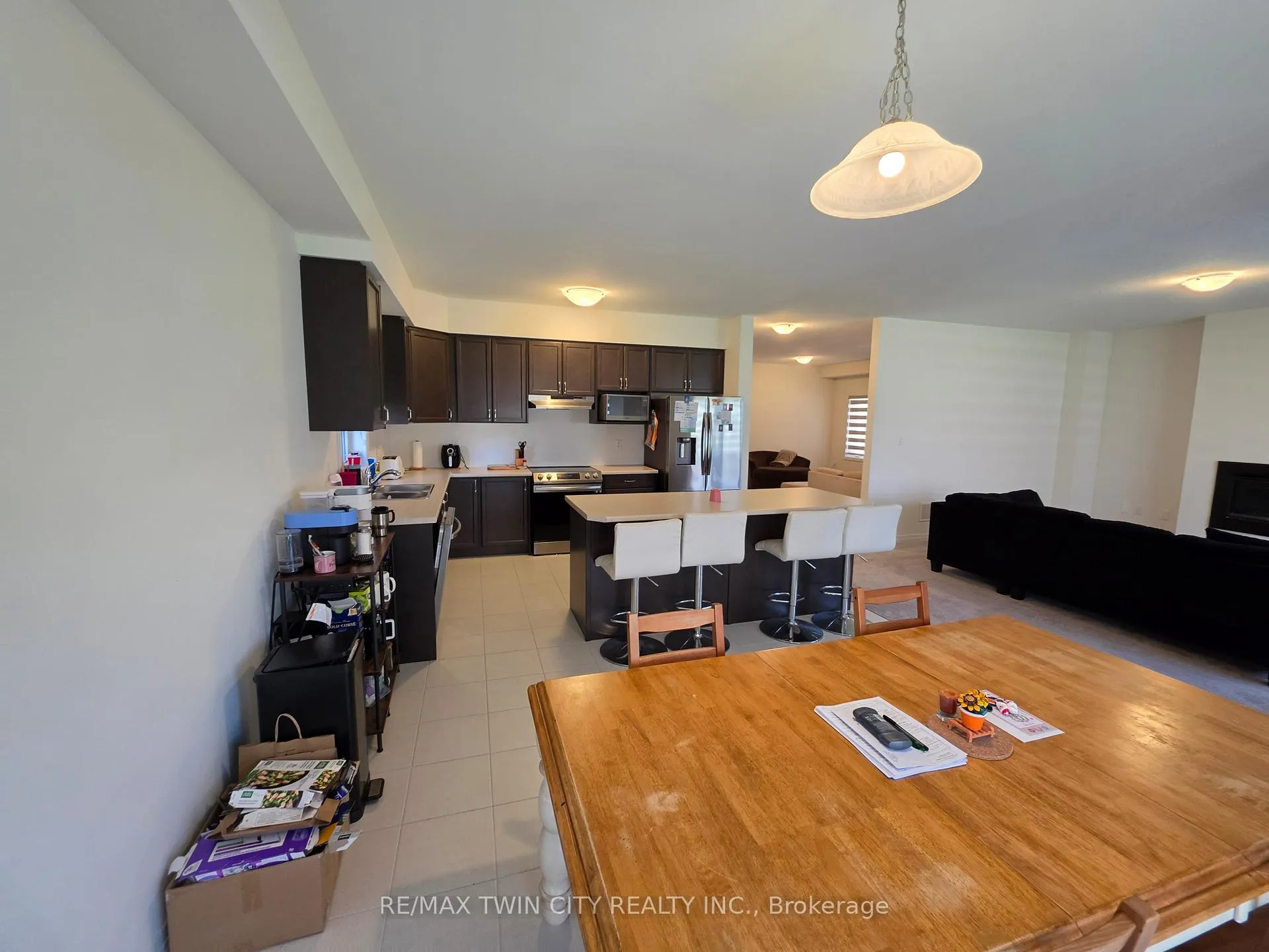 Photo 9 of 90 Stauffer Road, Brantford — HOMEH