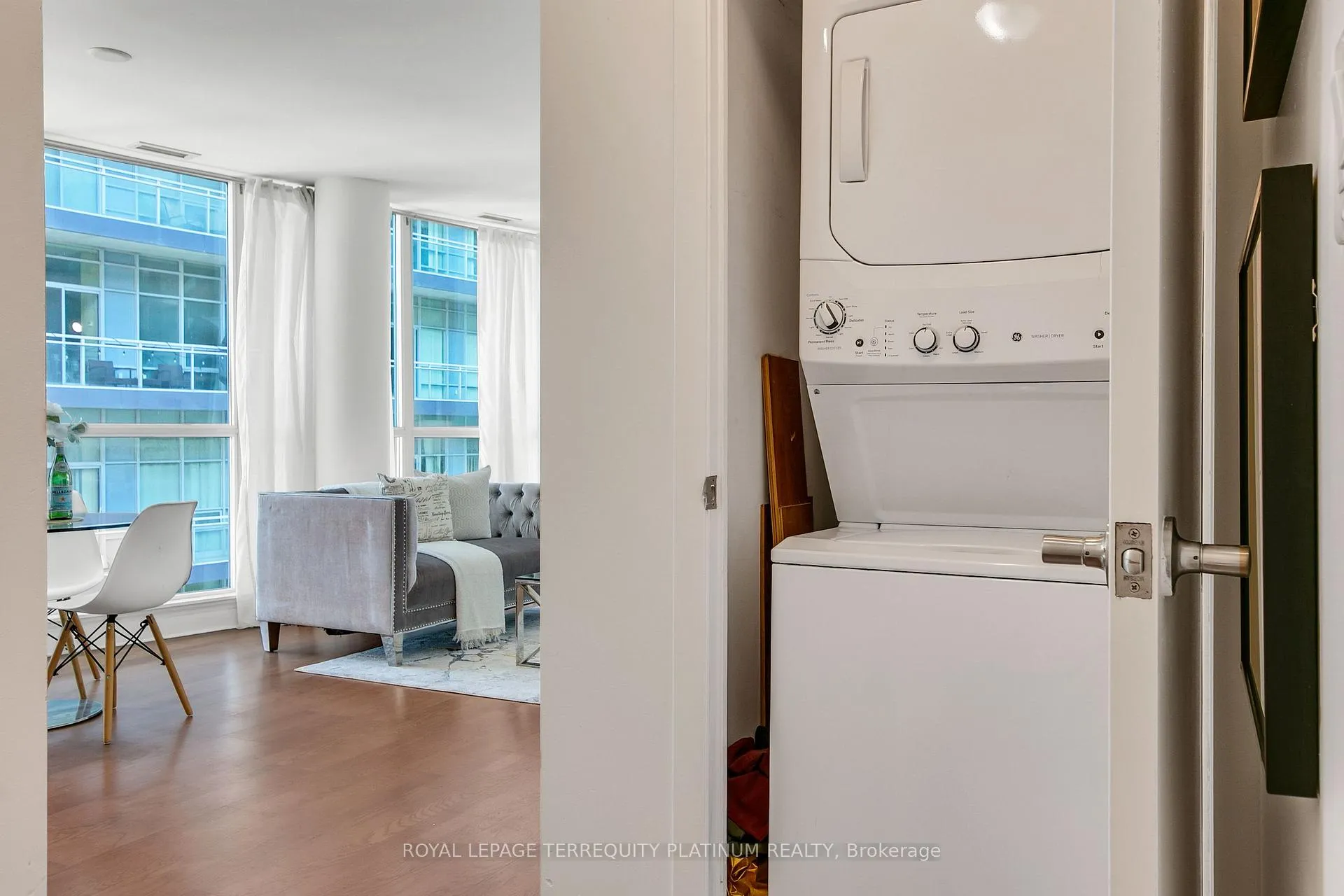 Photo 19 of Unit 727, 600 Fleet Street, Toronto, Niagara — HOMEH