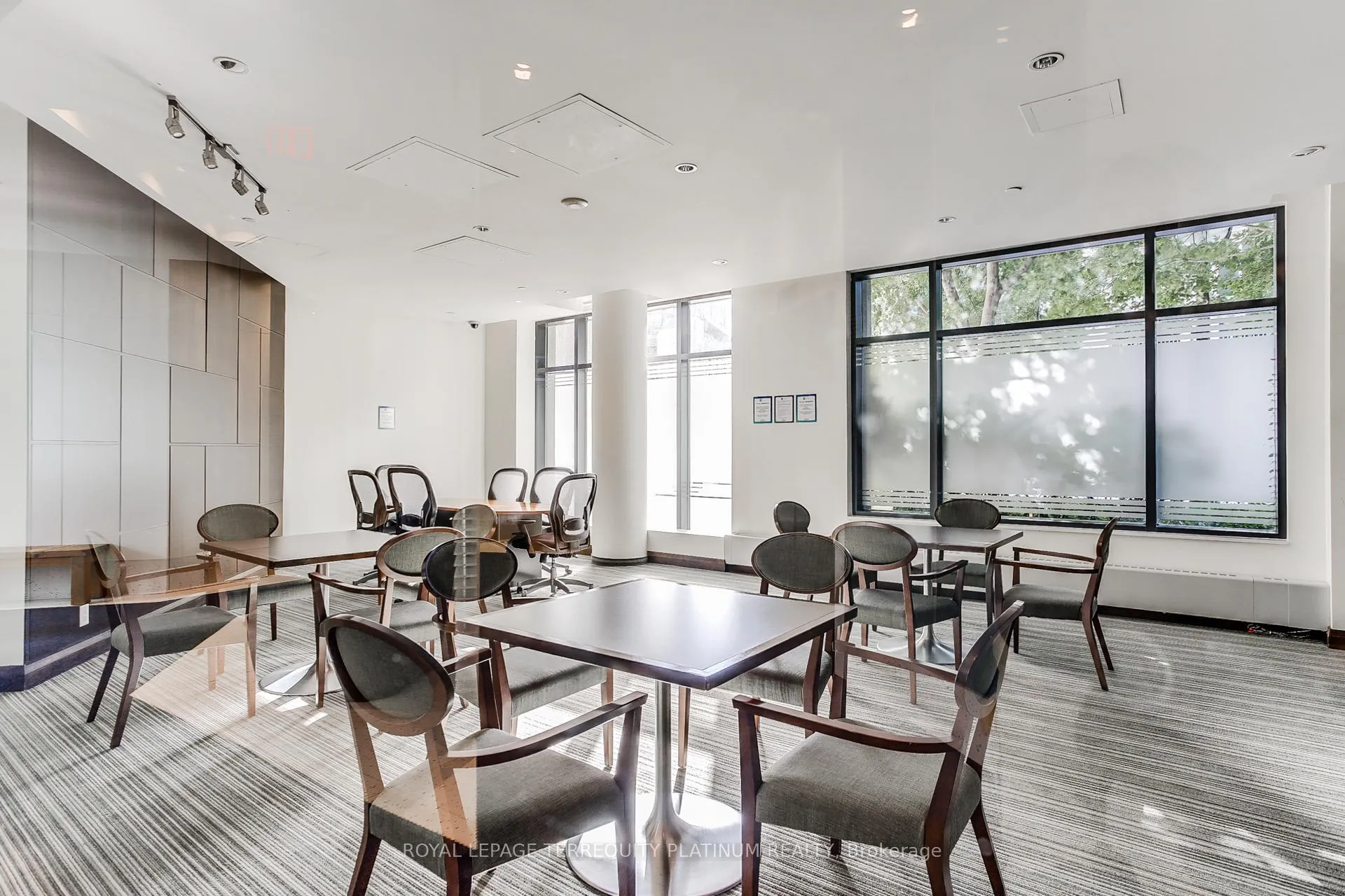 Photo 38 of Unit 727, 600 Fleet Street, Toronto, Niagara — HOMEH