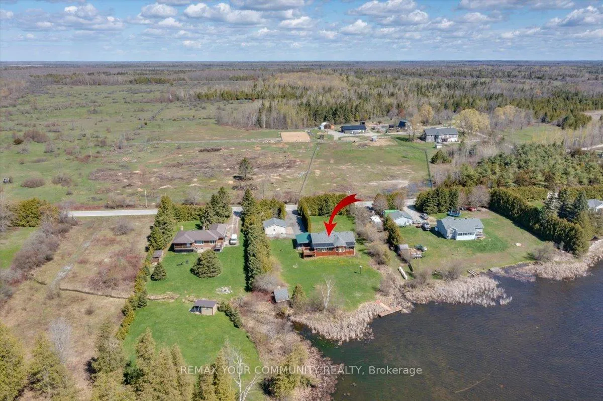 Photo 6 of 586 Rohallion Road, Kawartha Lakes, Carden — HOMEH