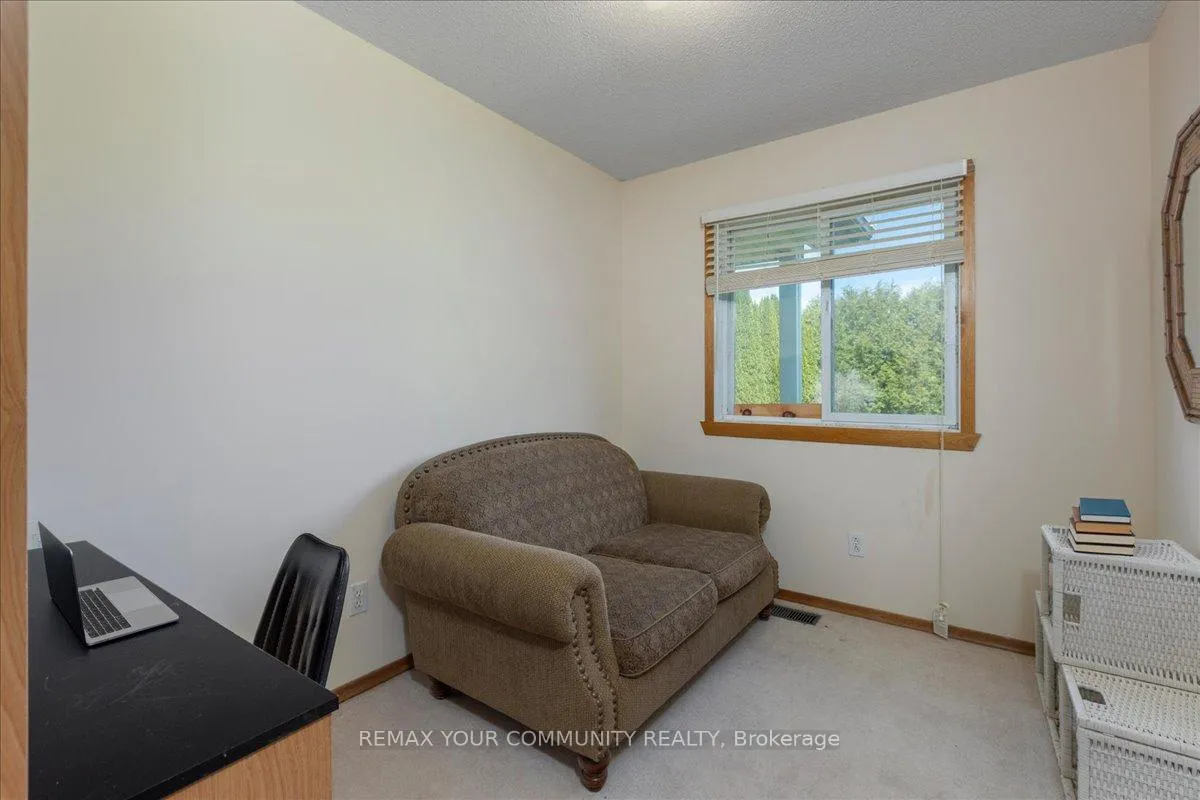 Photo 23 of 586 Rohallion Road, Kawartha Lakes, Carden — HOMEH