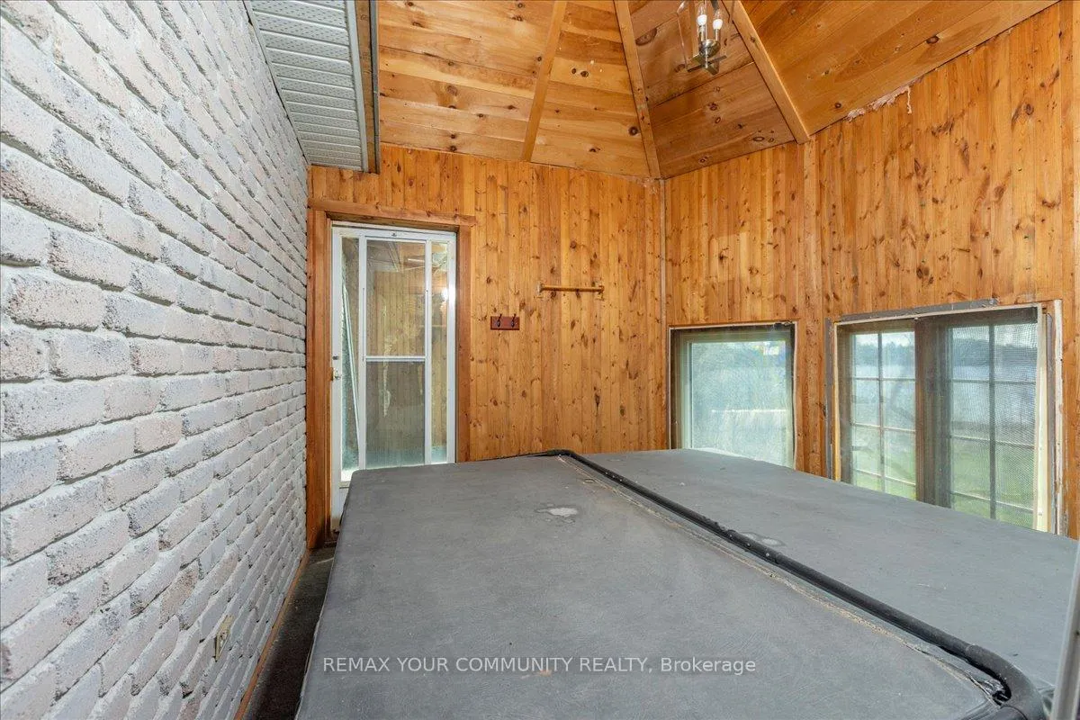 Photo 26 of 586 Rohallion Road, Kawartha Lakes, Carden — HOMEH