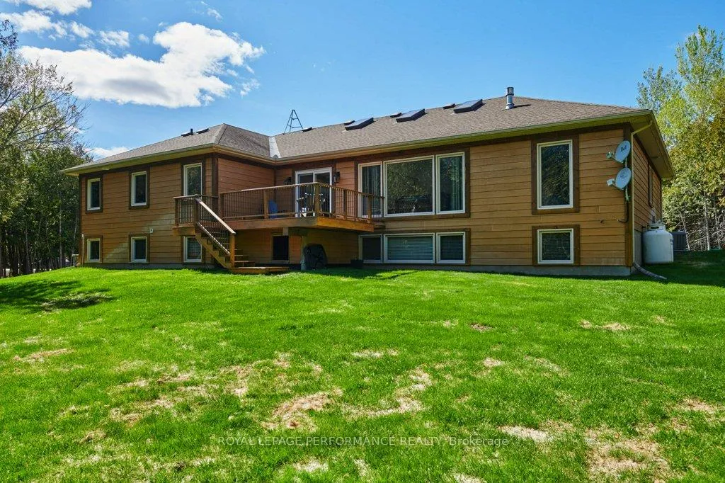Photo 32 of 8040 Iveson Drive, Ottawa, Osgoode Twp North of Reg Rd 6 — HOMEH