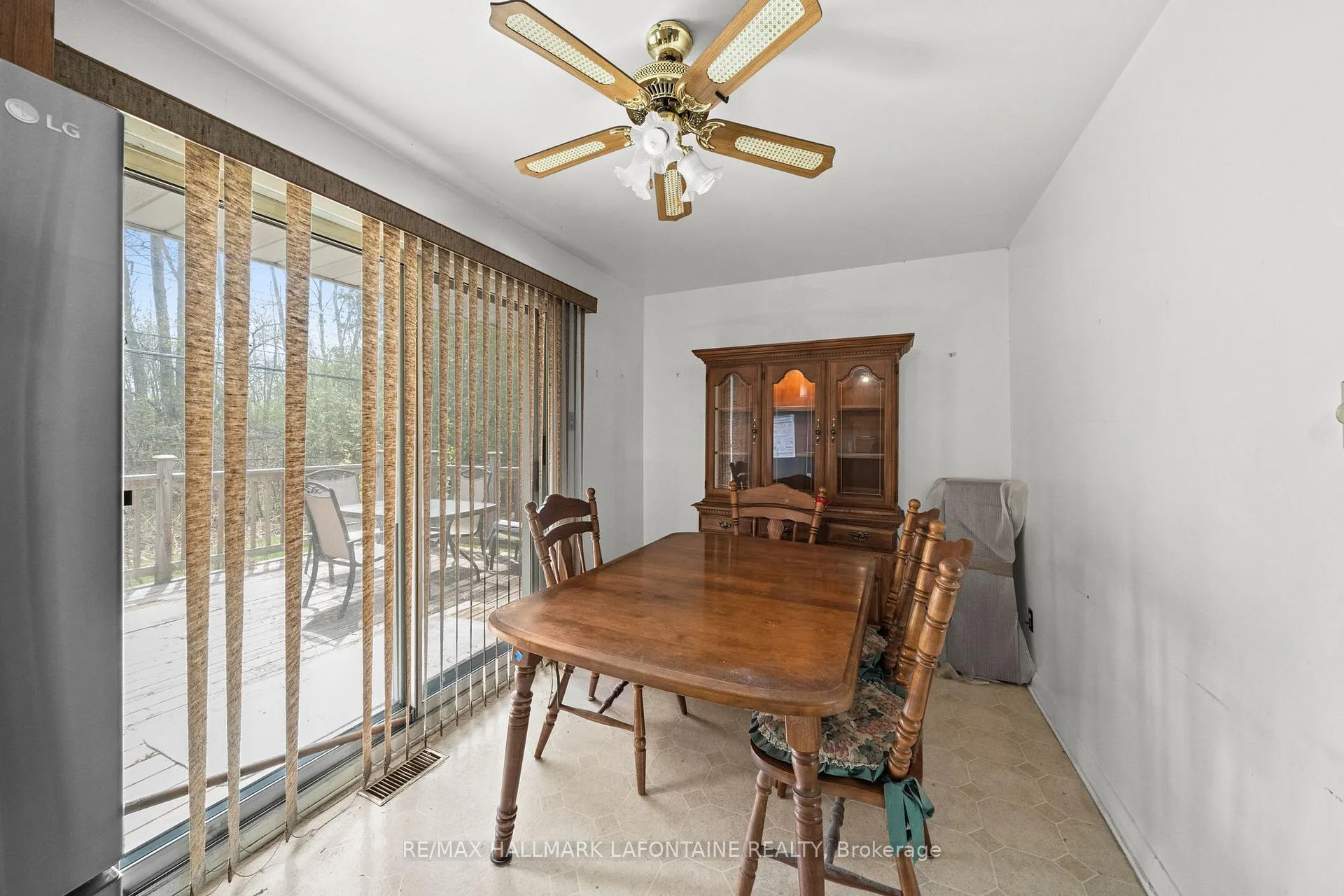 Photo 14 of 14 Kirkstall Avenue, Ottawa, Manordale — HOMEH