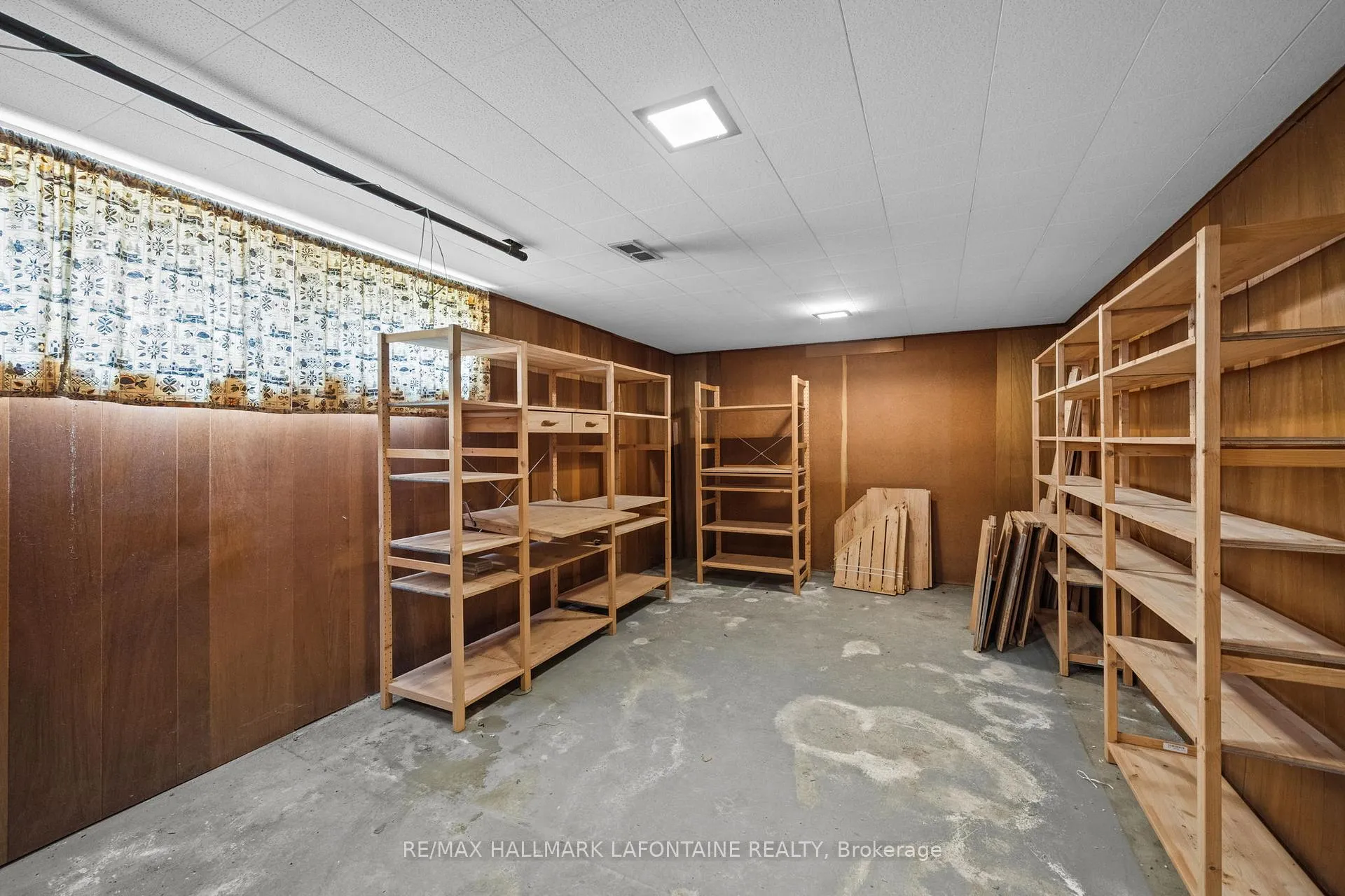 Photo 25 of 14 Kirkstall Avenue, Ottawa, Manordale — HOMEH