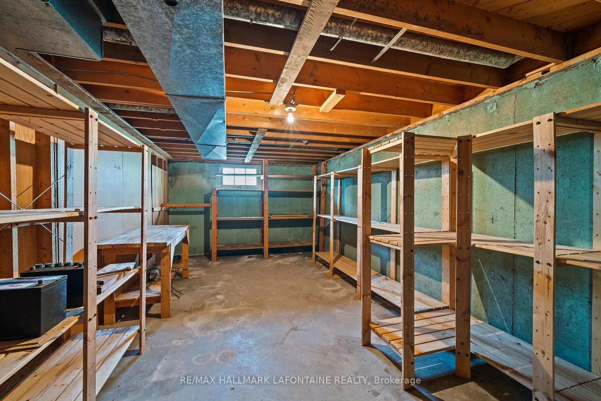 Photo 27 of 14 Kirkstall Avenue, Ottawa, Manordale — HOMEH