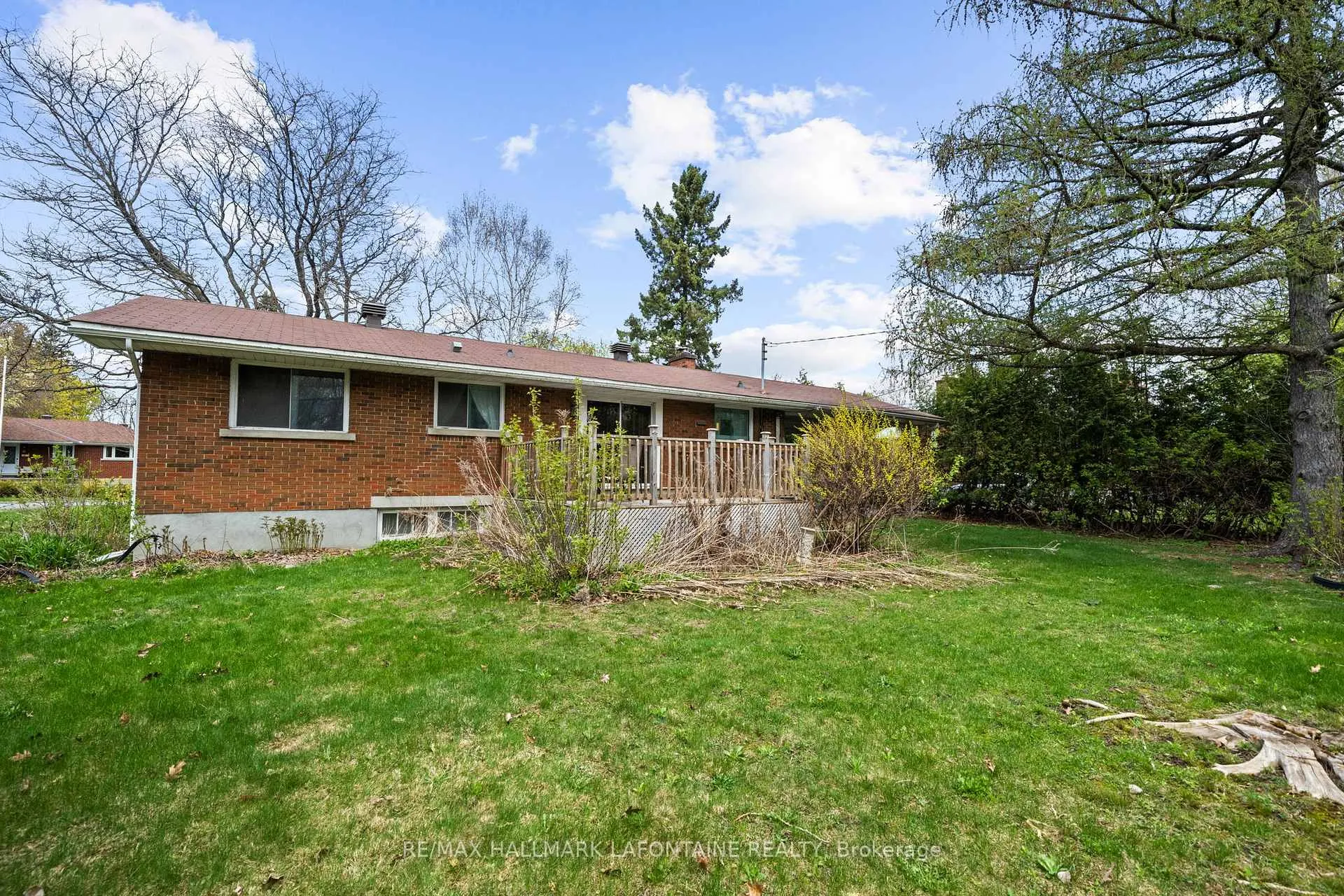 Photo 33 of 14 Kirkstall Avenue, Ottawa, Manordale — HOMEH
