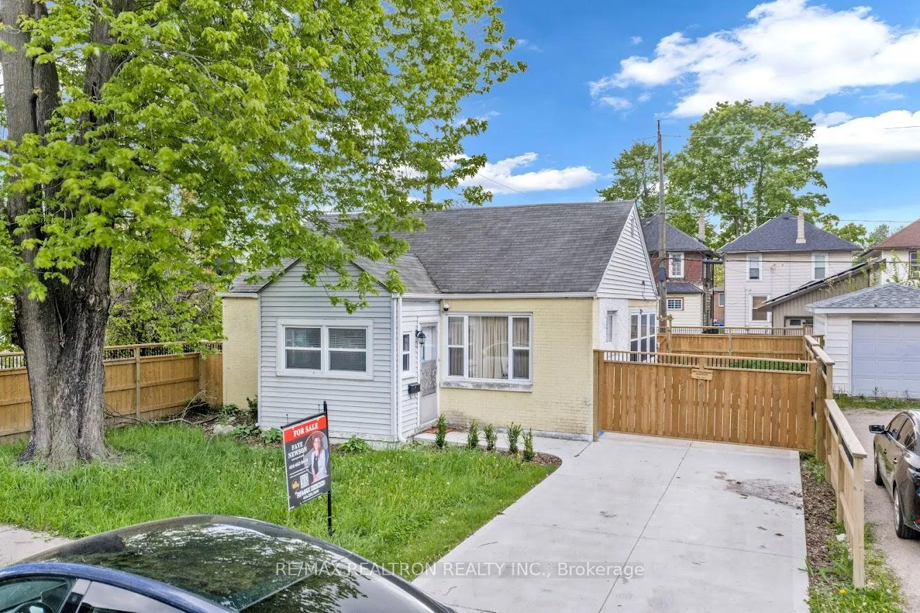 Photo 3 of 269 Josephine Avenue, Windsor — HOMEH