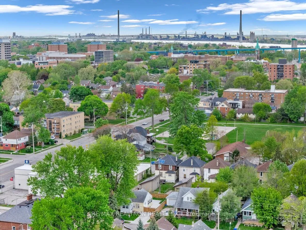 Photo 9 of 269 Josephine Avenue, Windsor — HOMEH