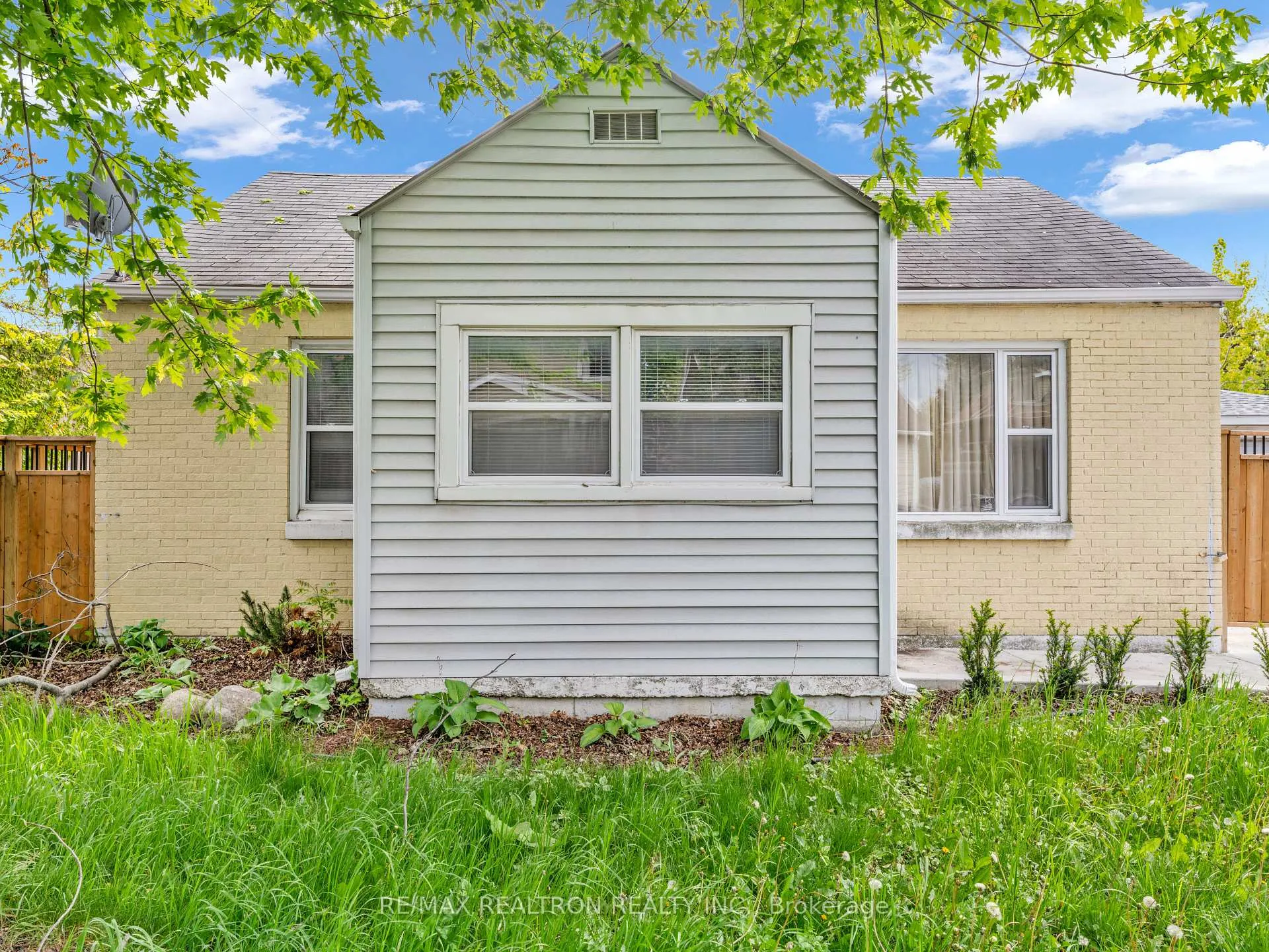 Photo 16 of 269 Josephine Avenue, Windsor — HOMEH