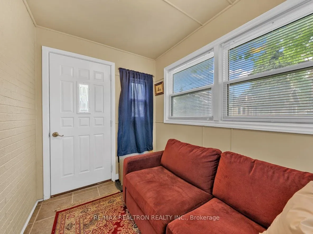 Photo 24 of 269 Josephine Avenue, Windsor — HOMEH