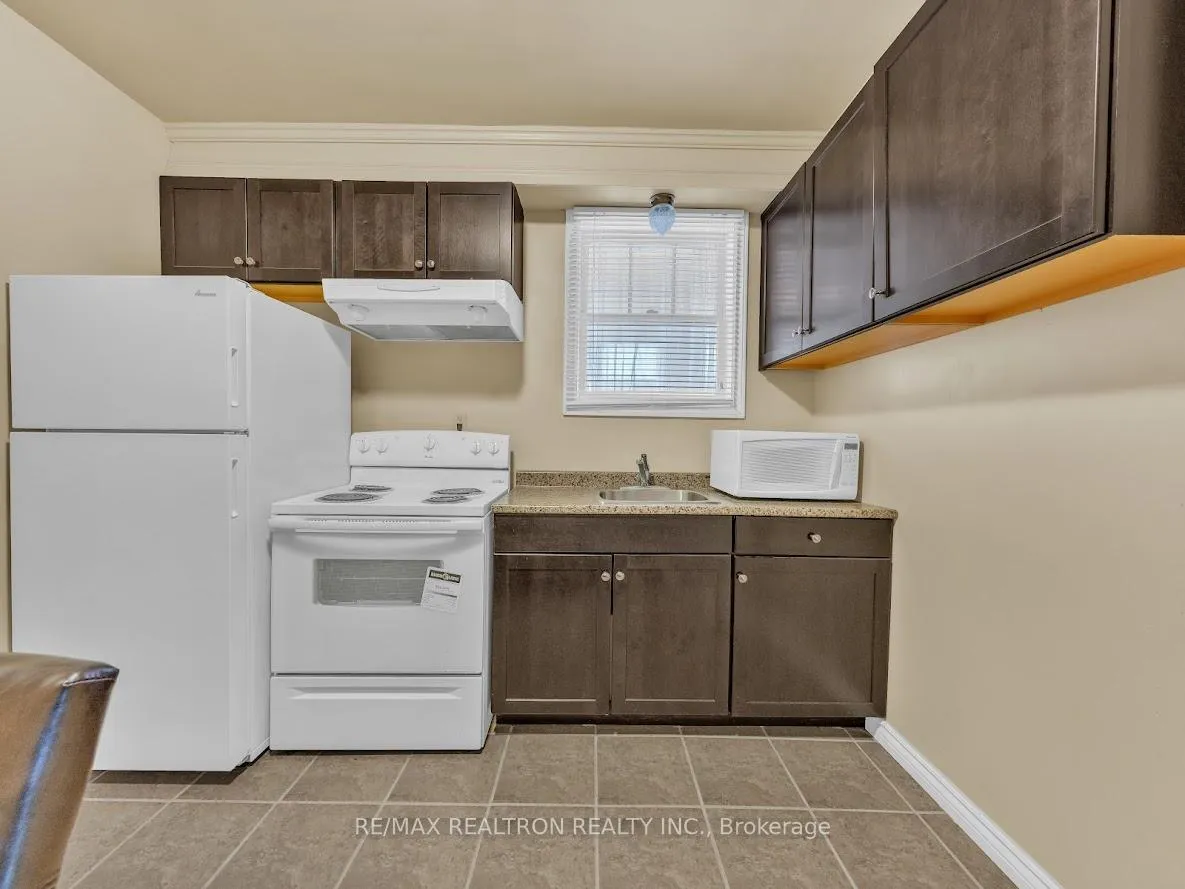 Photo 29 of 269 Josephine Avenue, Windsor — HOMEH