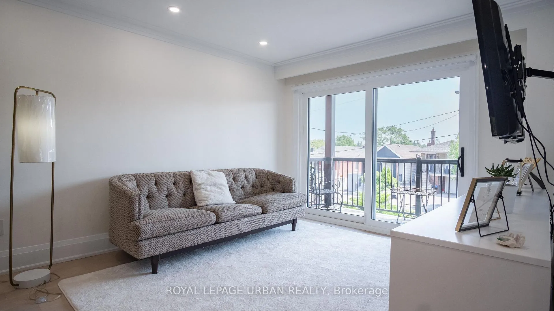 Photo 5 of 434 Westmount Avenue, Toronto, Oakwood Village — HOMEH